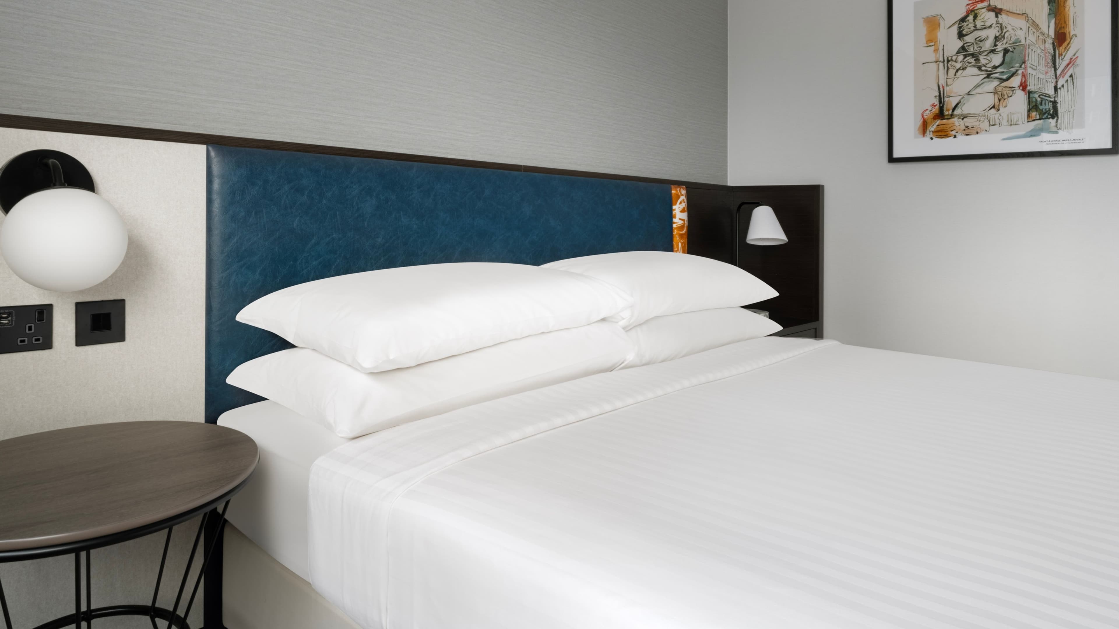 Deluxe Guest room - Image 6