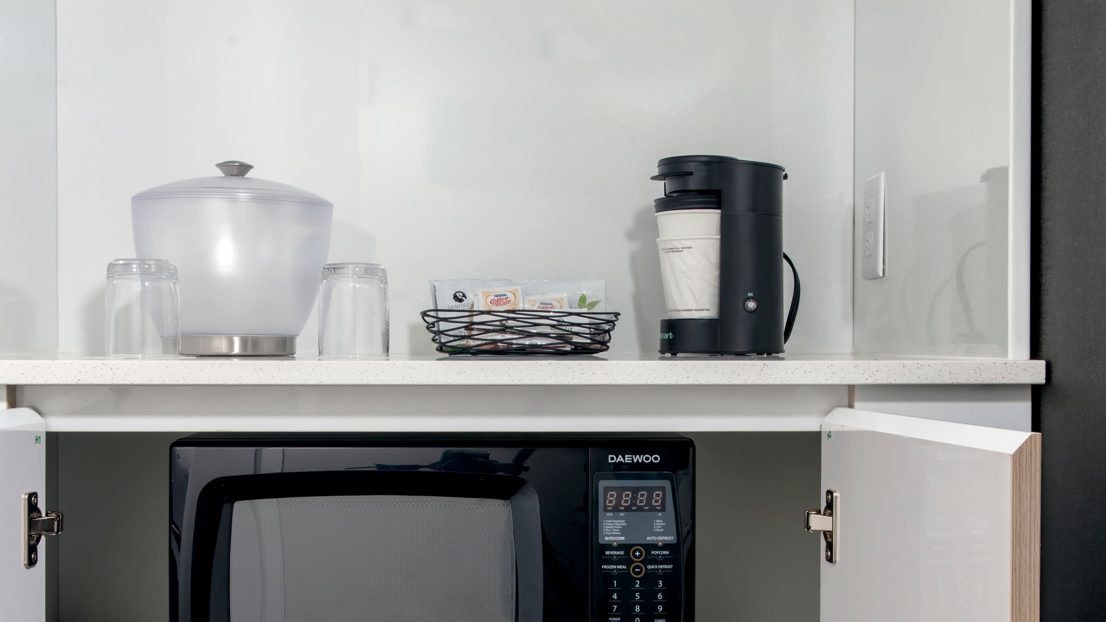 Studio Suite - Image 7