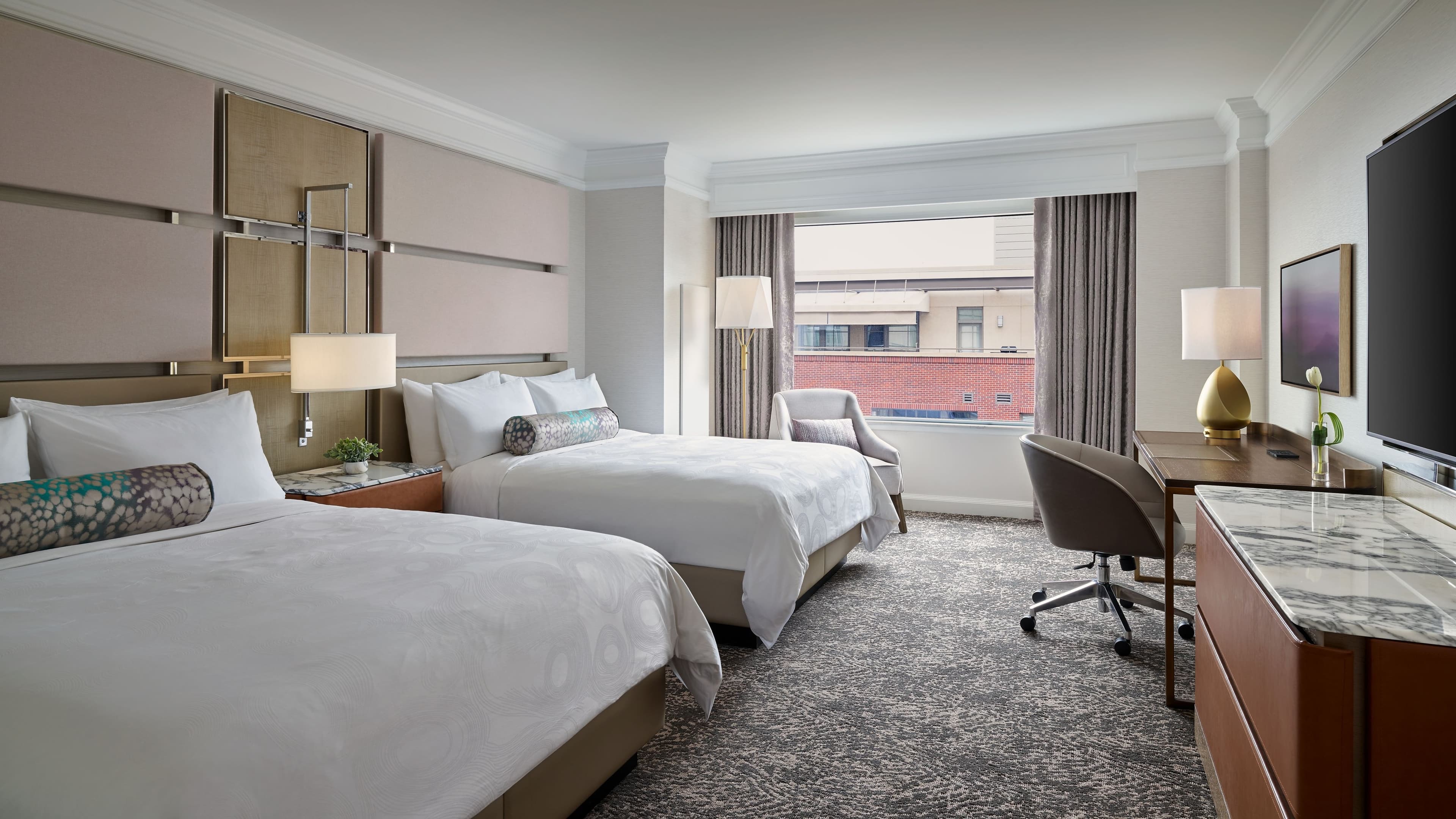 Deluxe Two Queen - Image 1