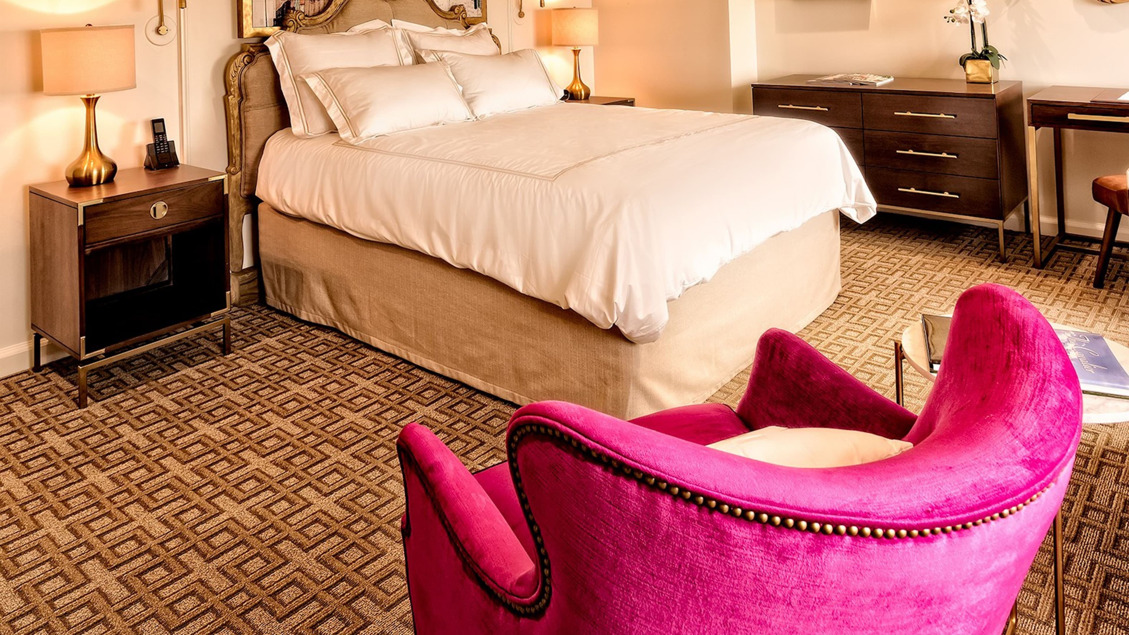 Deluxe Guest room - Image 3