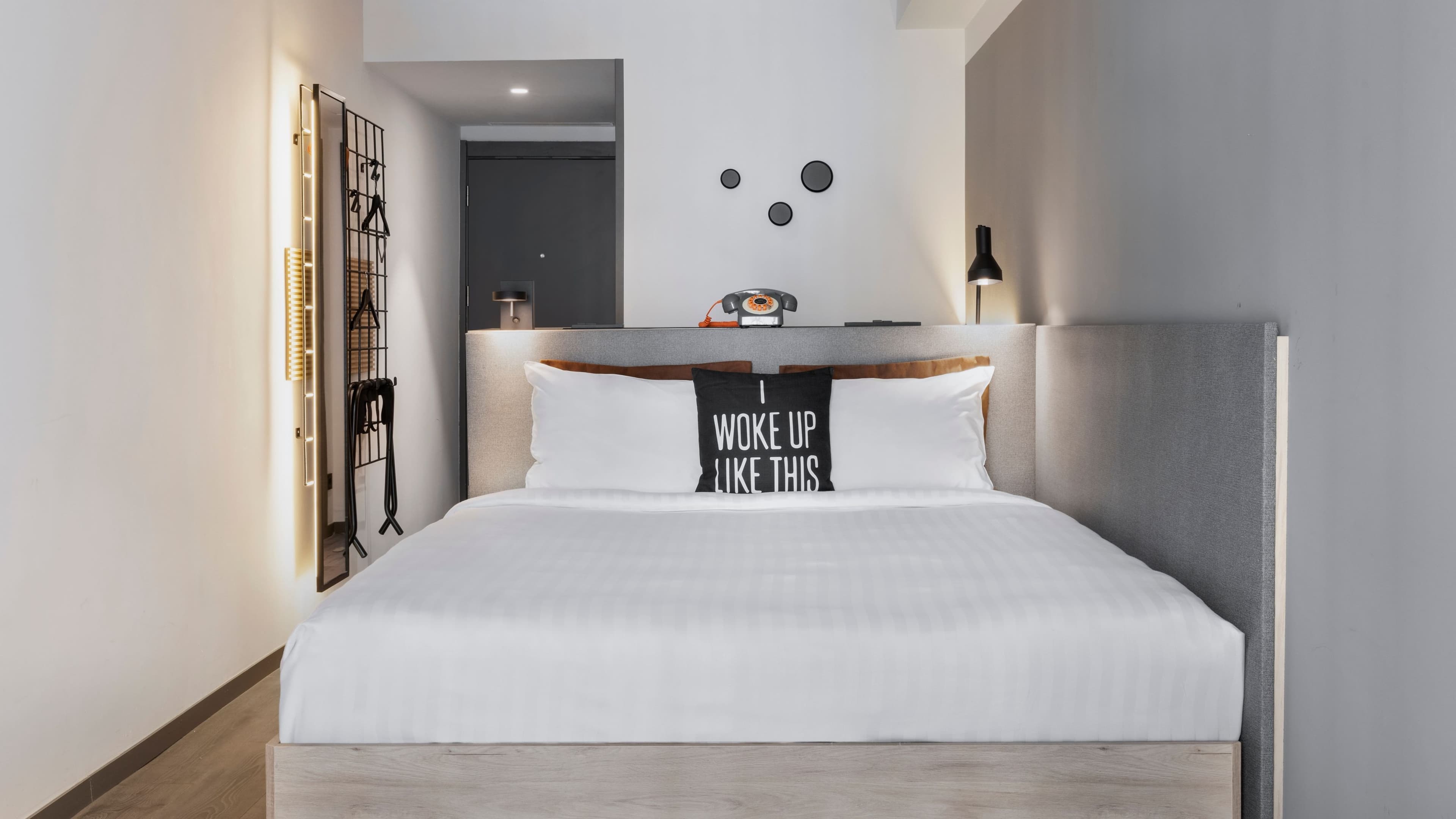 Moxy Sleeper - Image 10