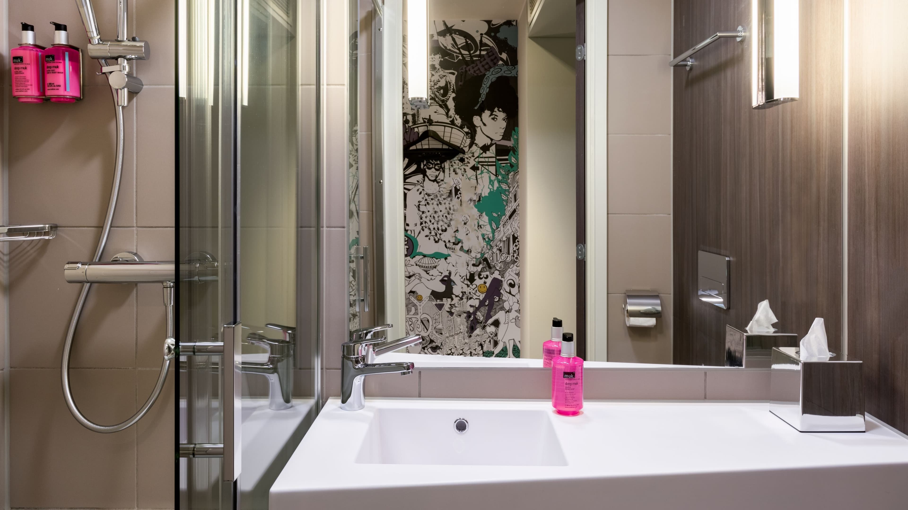 Moxy Queen Sleeper - Image 5