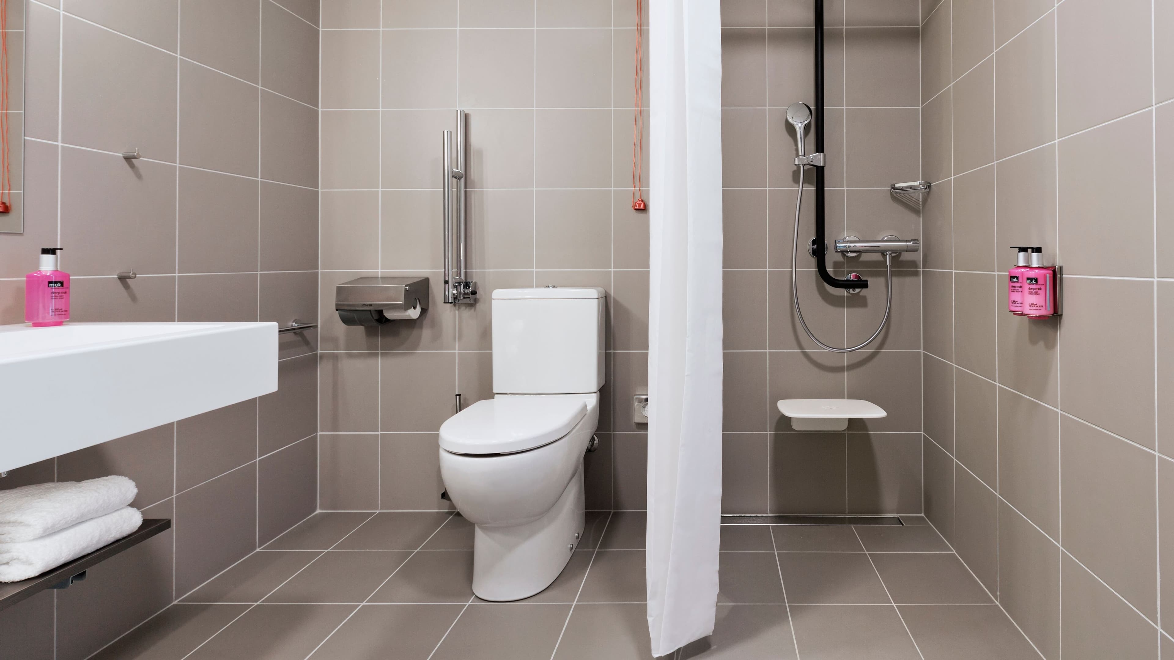 Moxy Queen Sleeper - Image 9