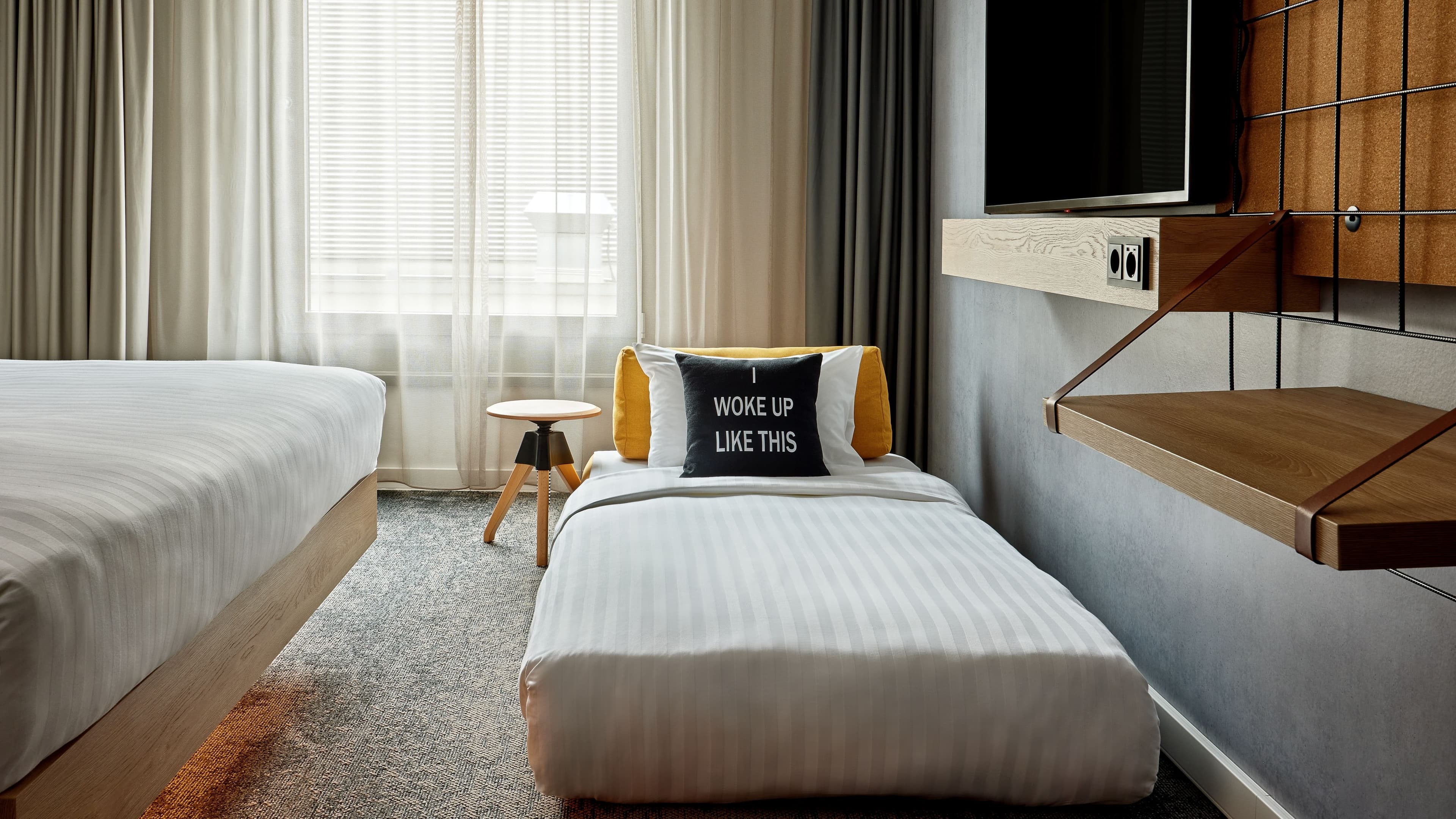 Moxy Sleeper - Image 2