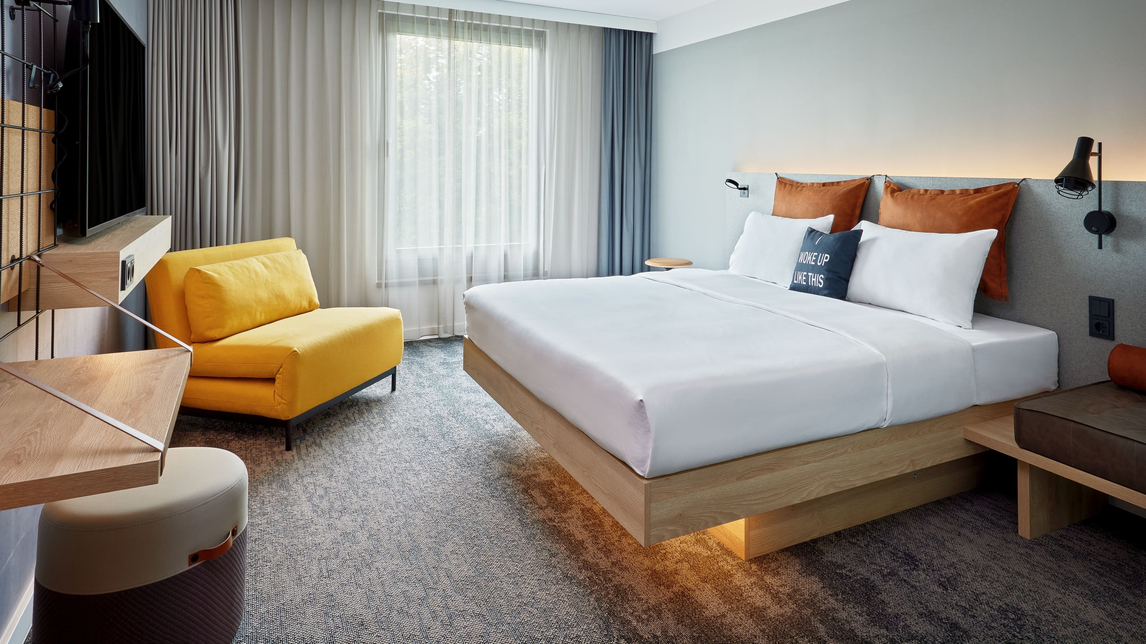 Moxy Sleeper - Image 1