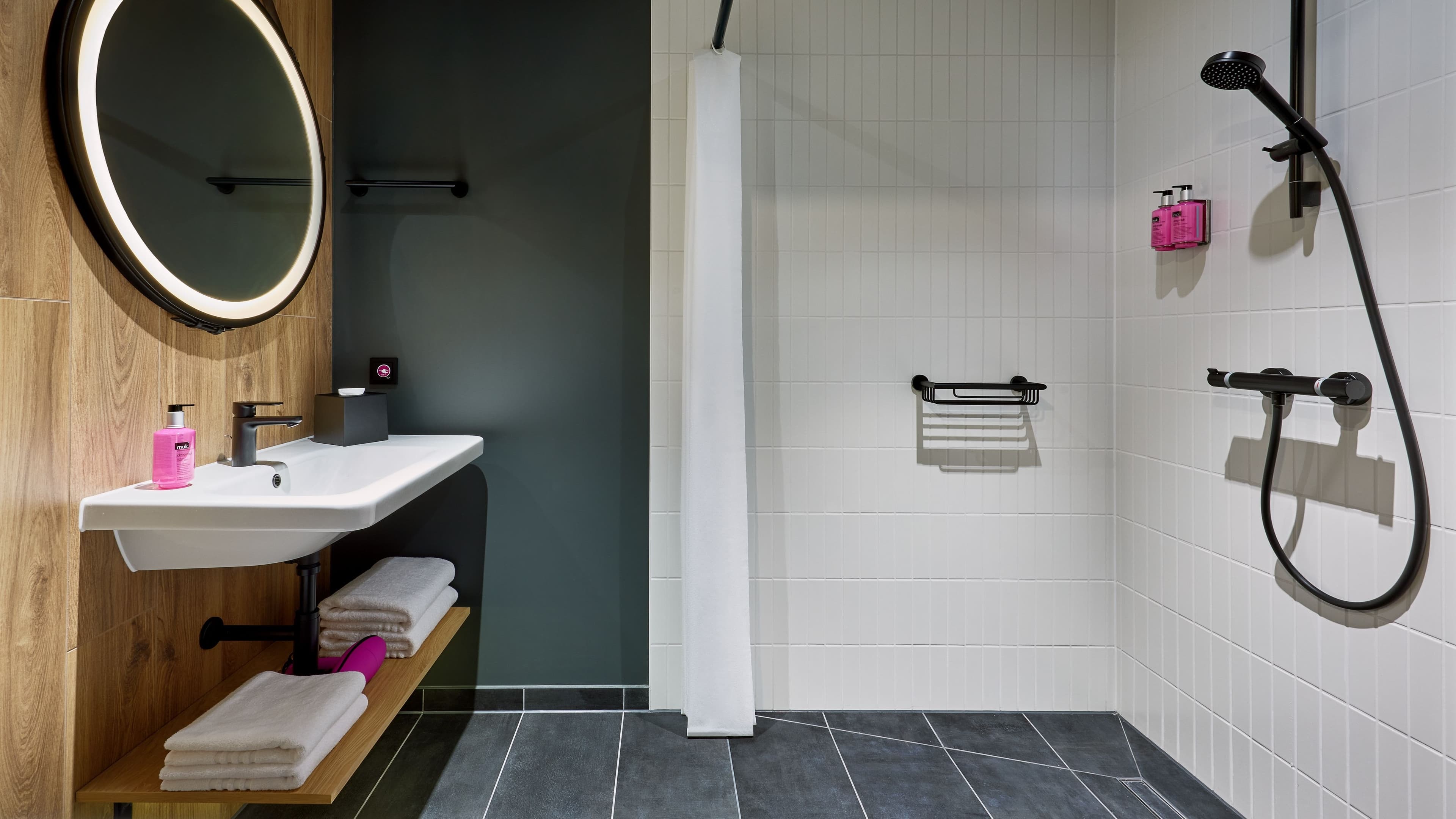 Moxy Sleeper - Image 2