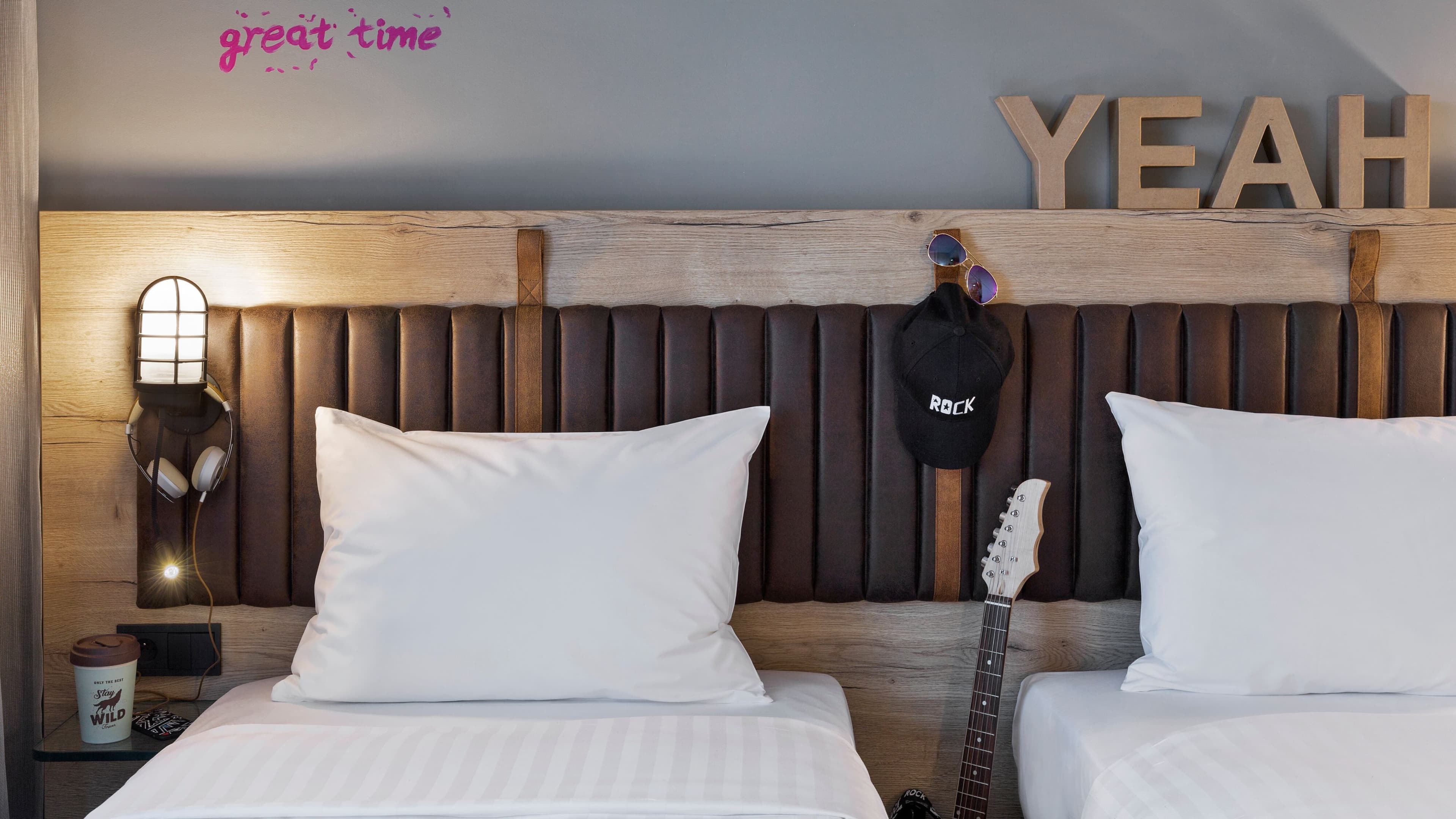Twin Moxy Sleeper Room - Image 2