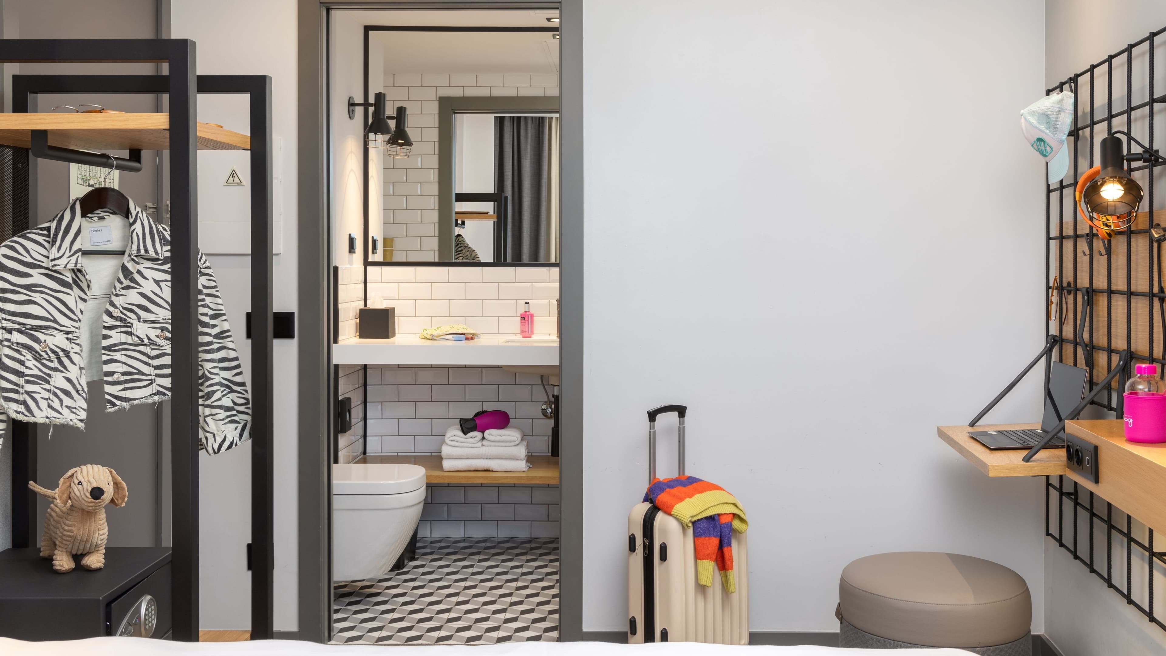 Cozy Sleeper - Image 15