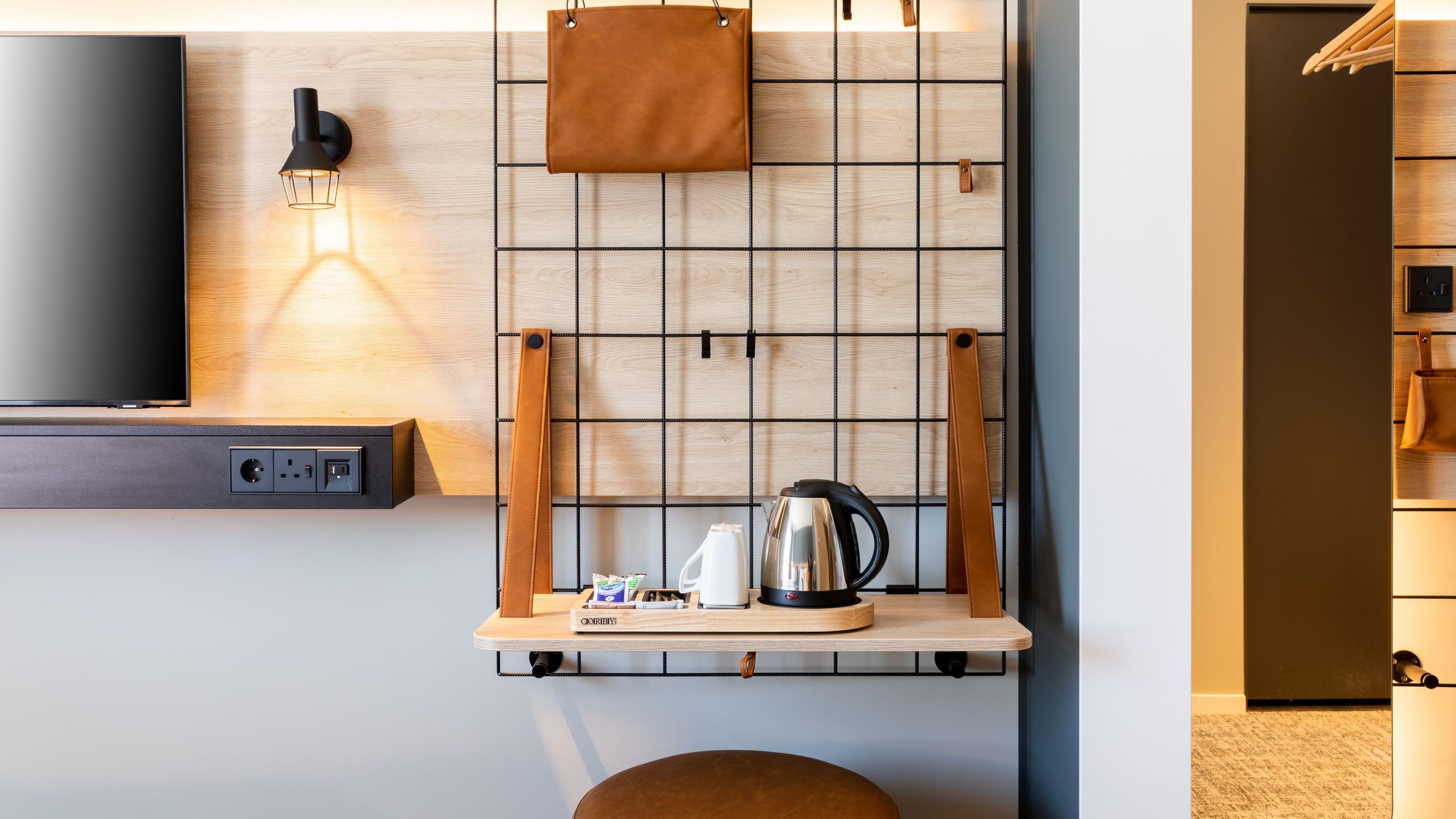 Moxy Queen Sleeper - Image 5