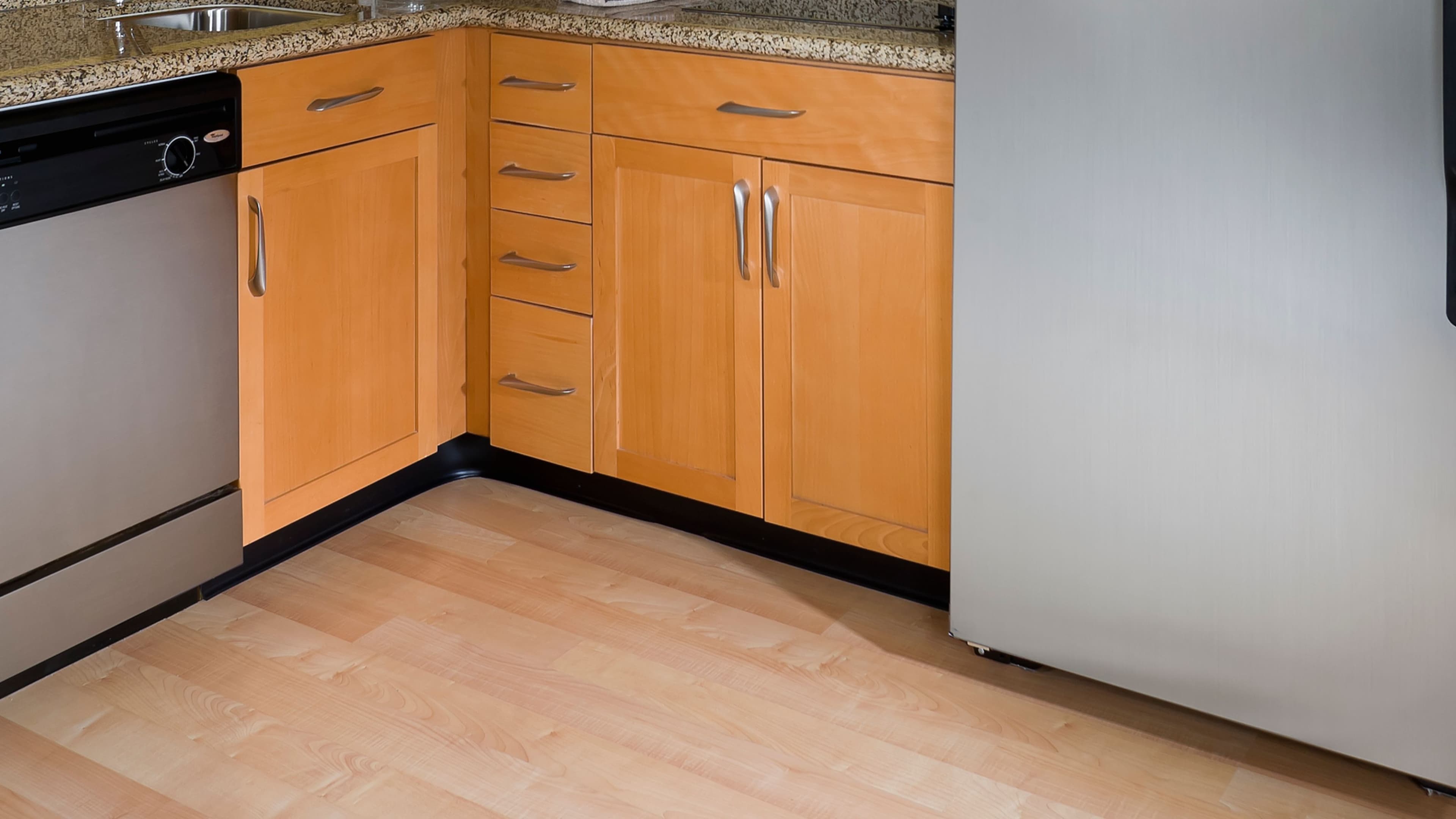 1 Bedroom Suite - Image 6