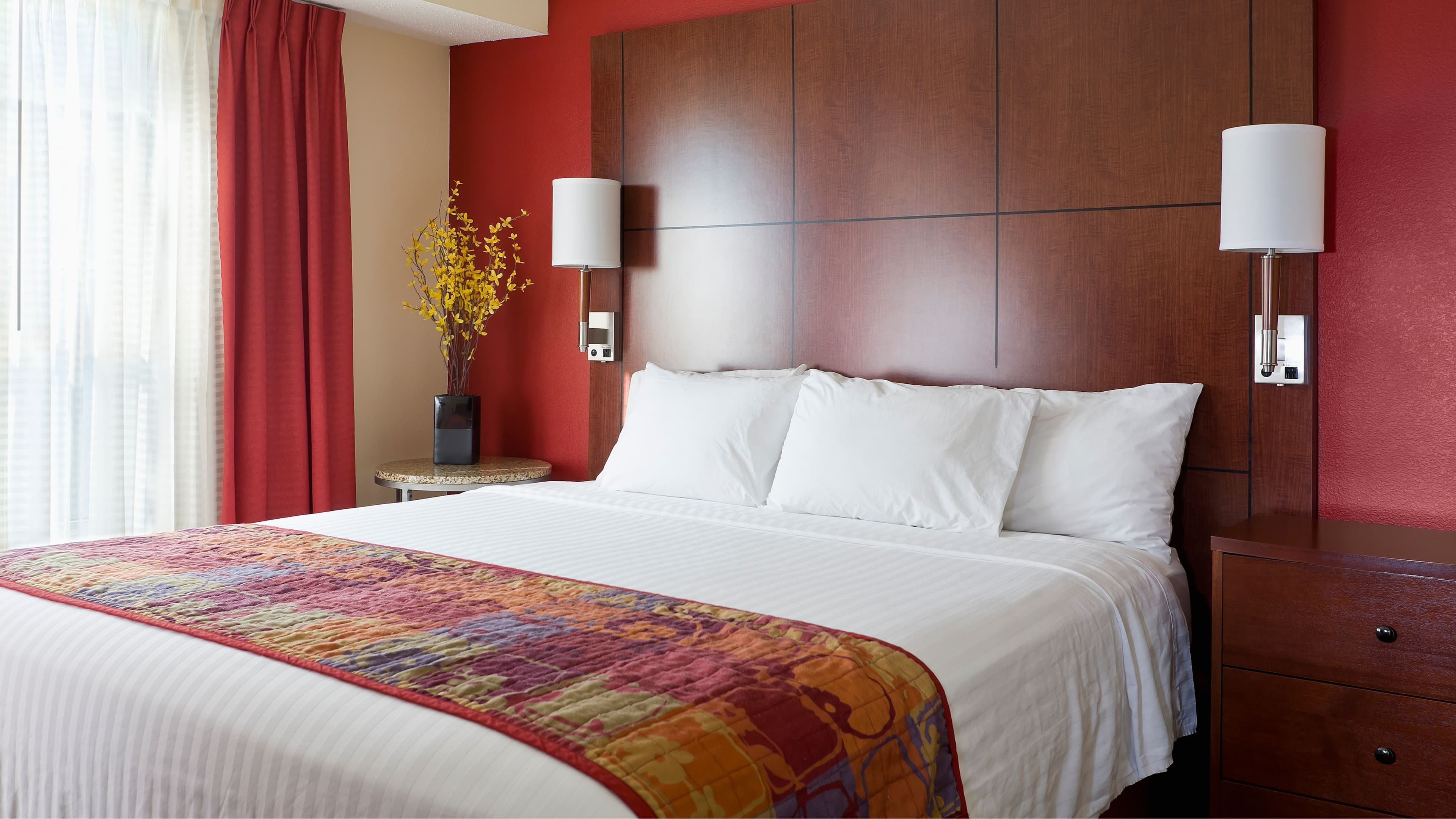 1 Bedroom Suite - Image 4