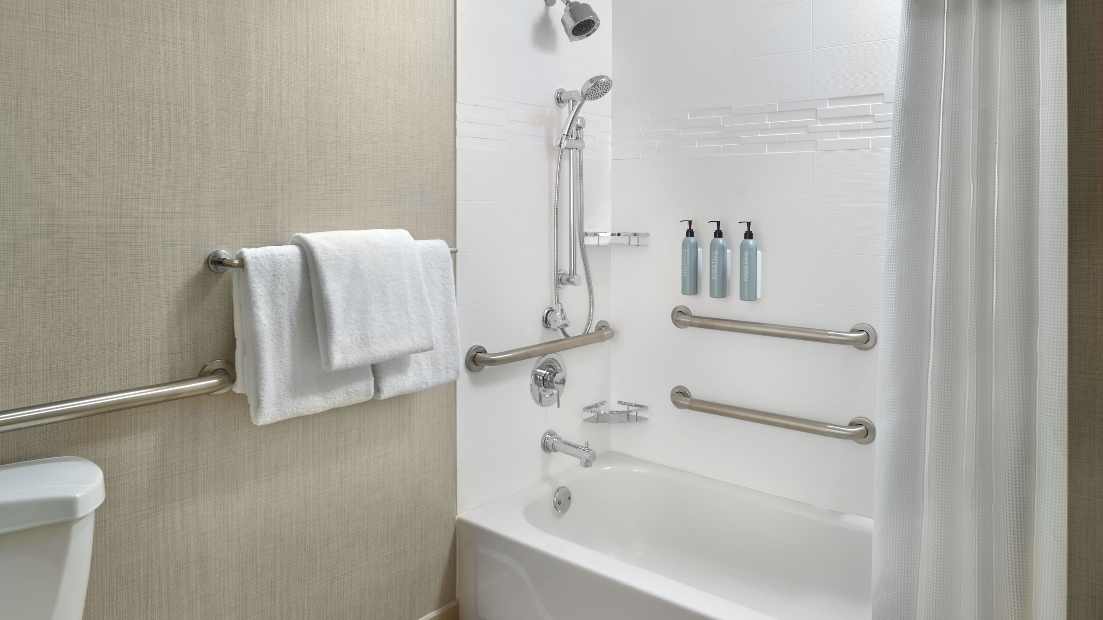 1 Bedroom Suite - Image 4