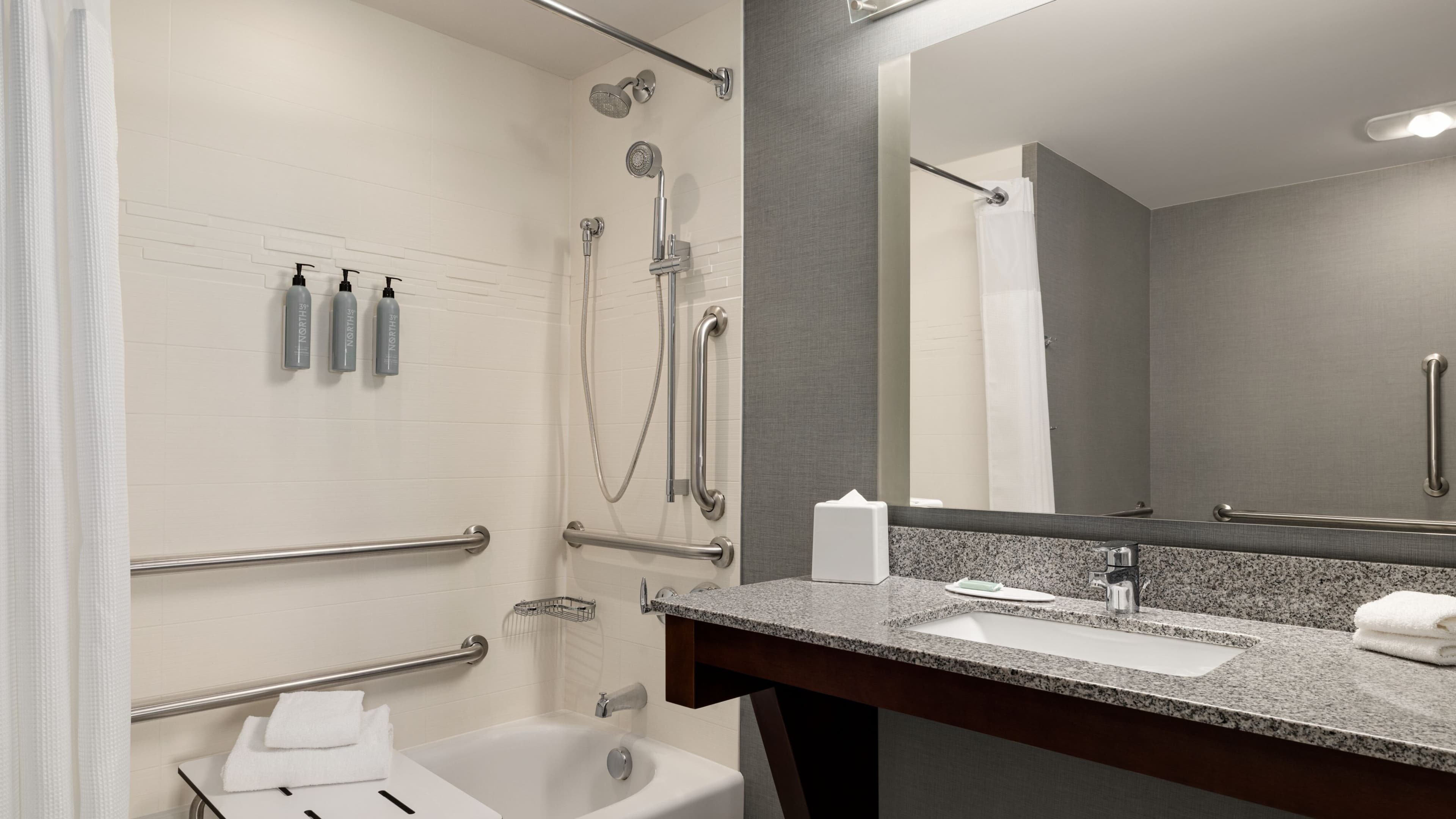 1 Bedroom Suite - Image 7