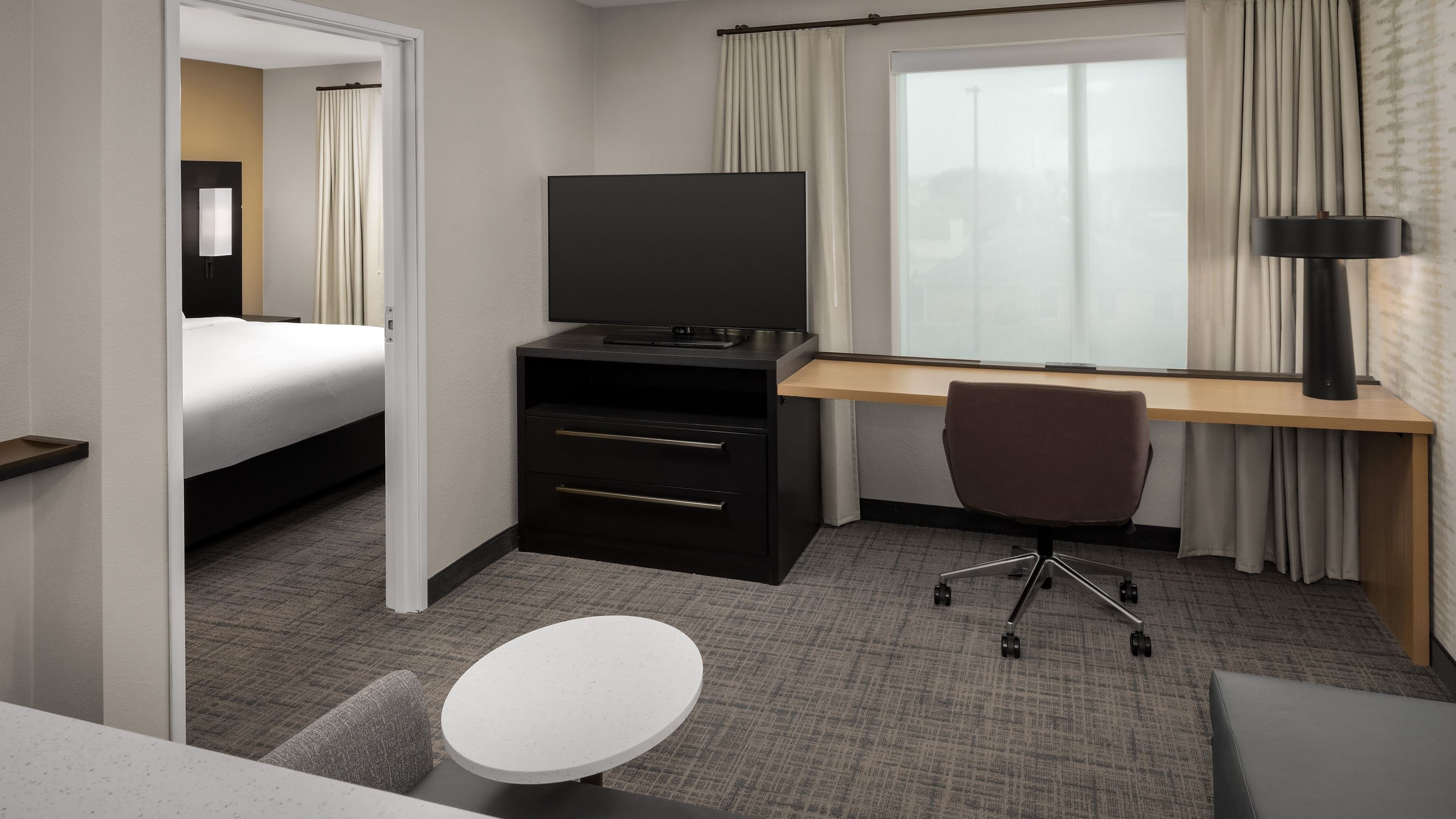 1 Bedroom Suite - Image 1