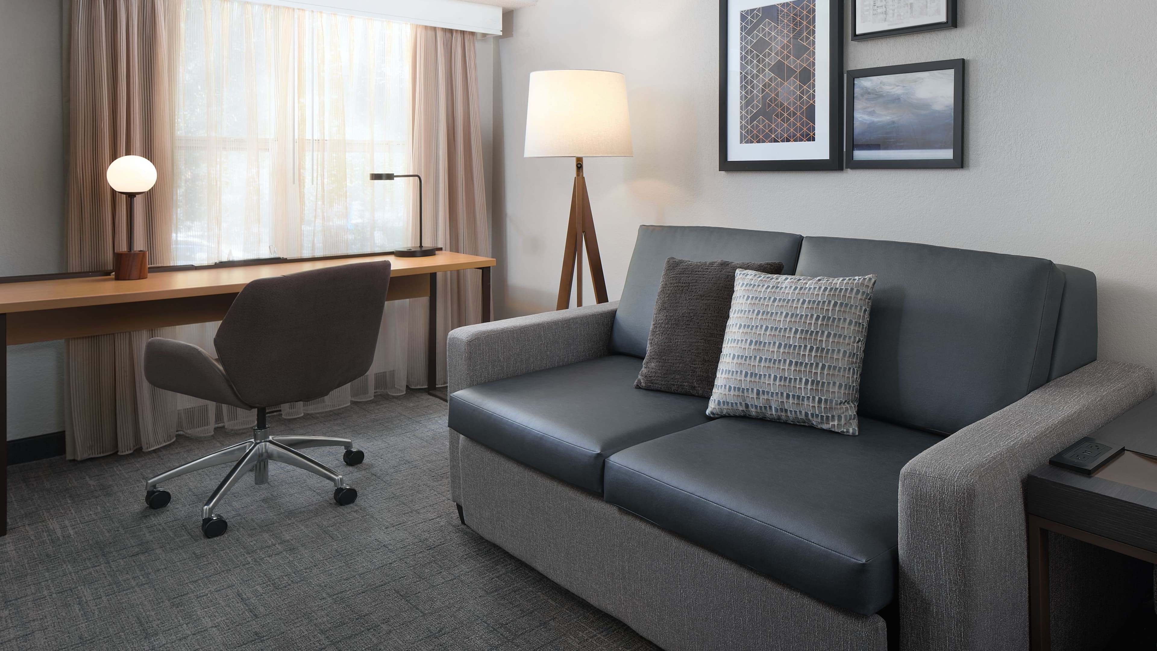 1 Bedroom Suite - Image 3