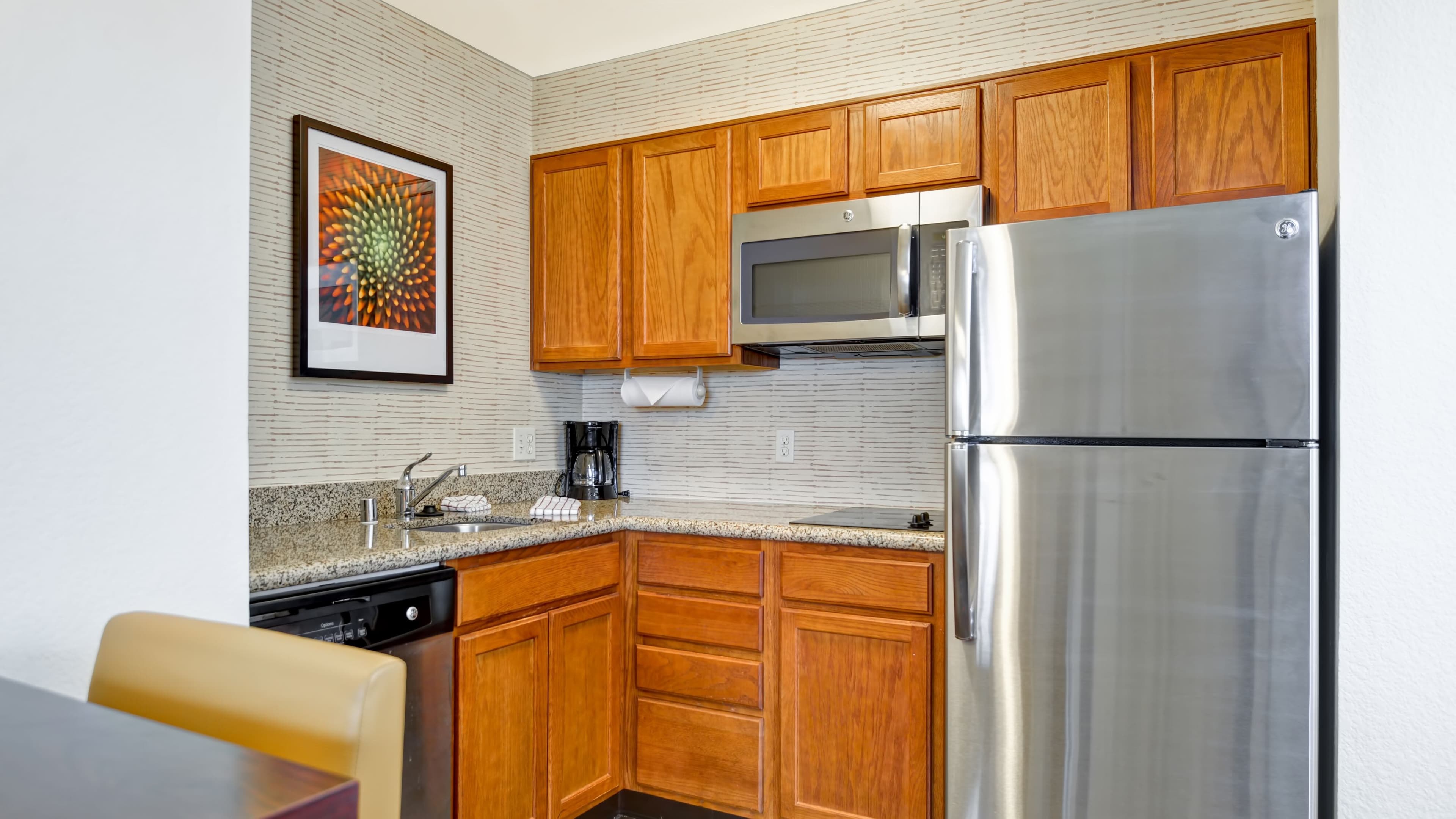 1 Bedroom Suite - Image 3