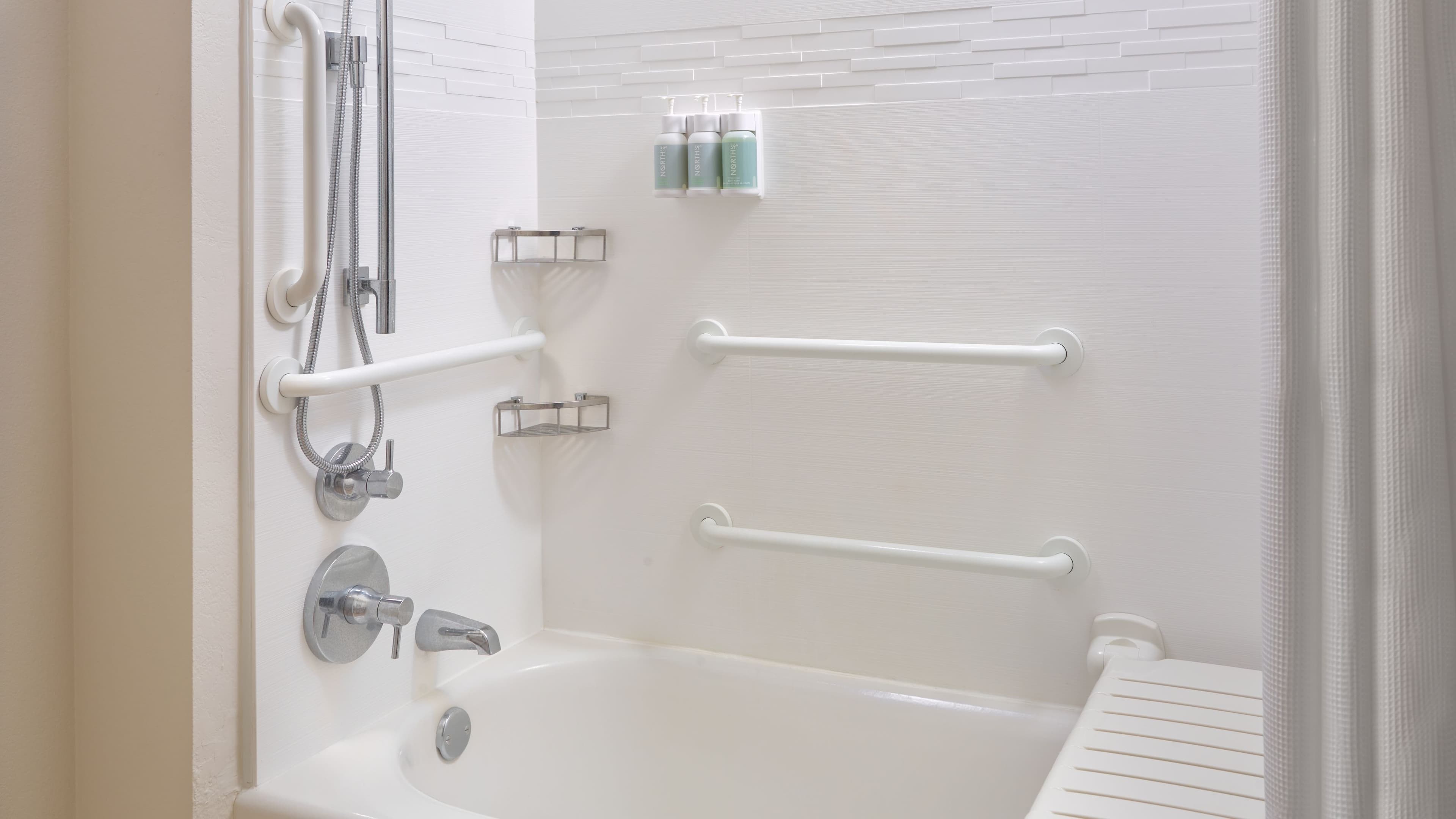 1 Bedroom Suite - Image 8