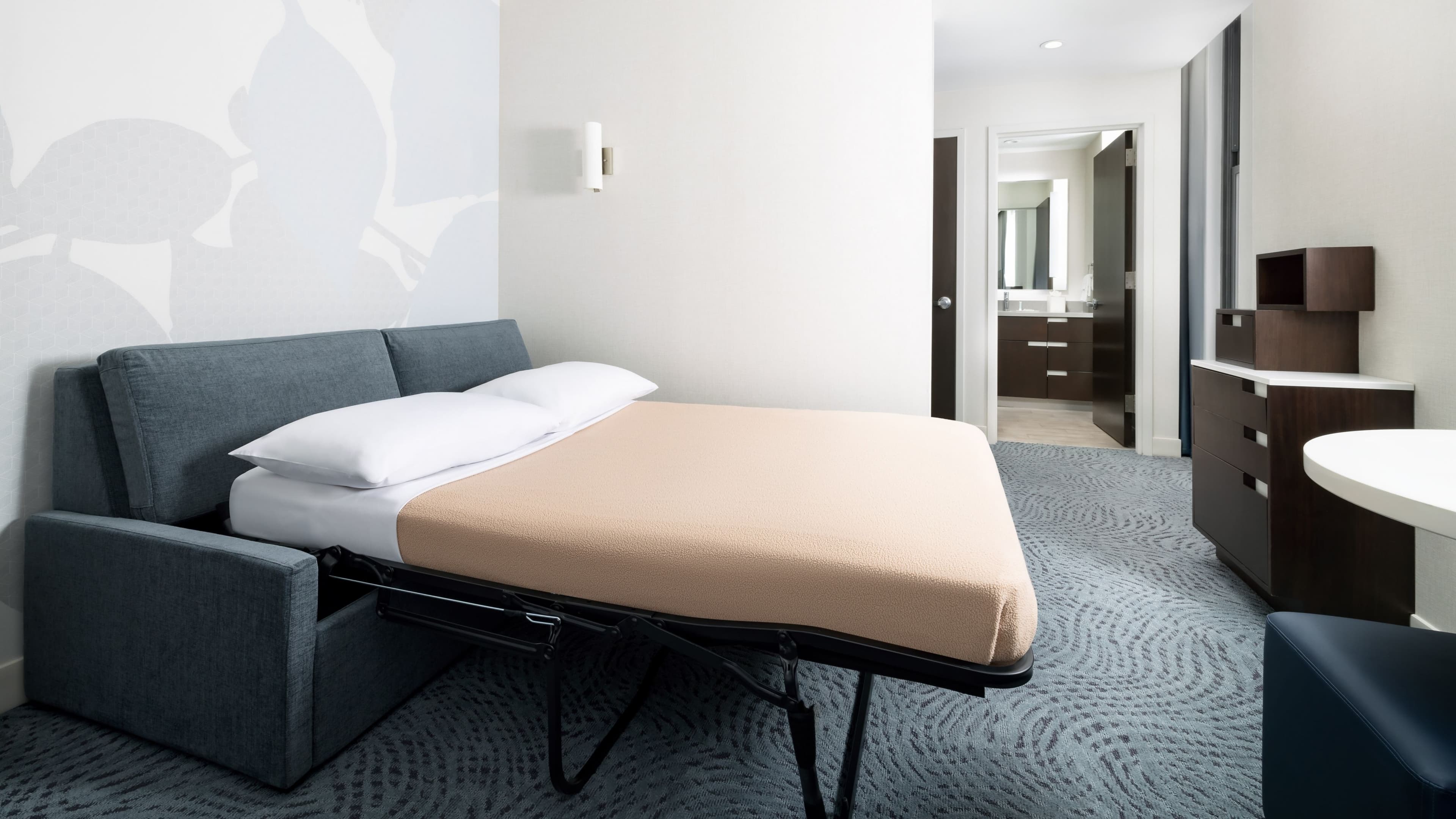 Executive Studio - Image 7