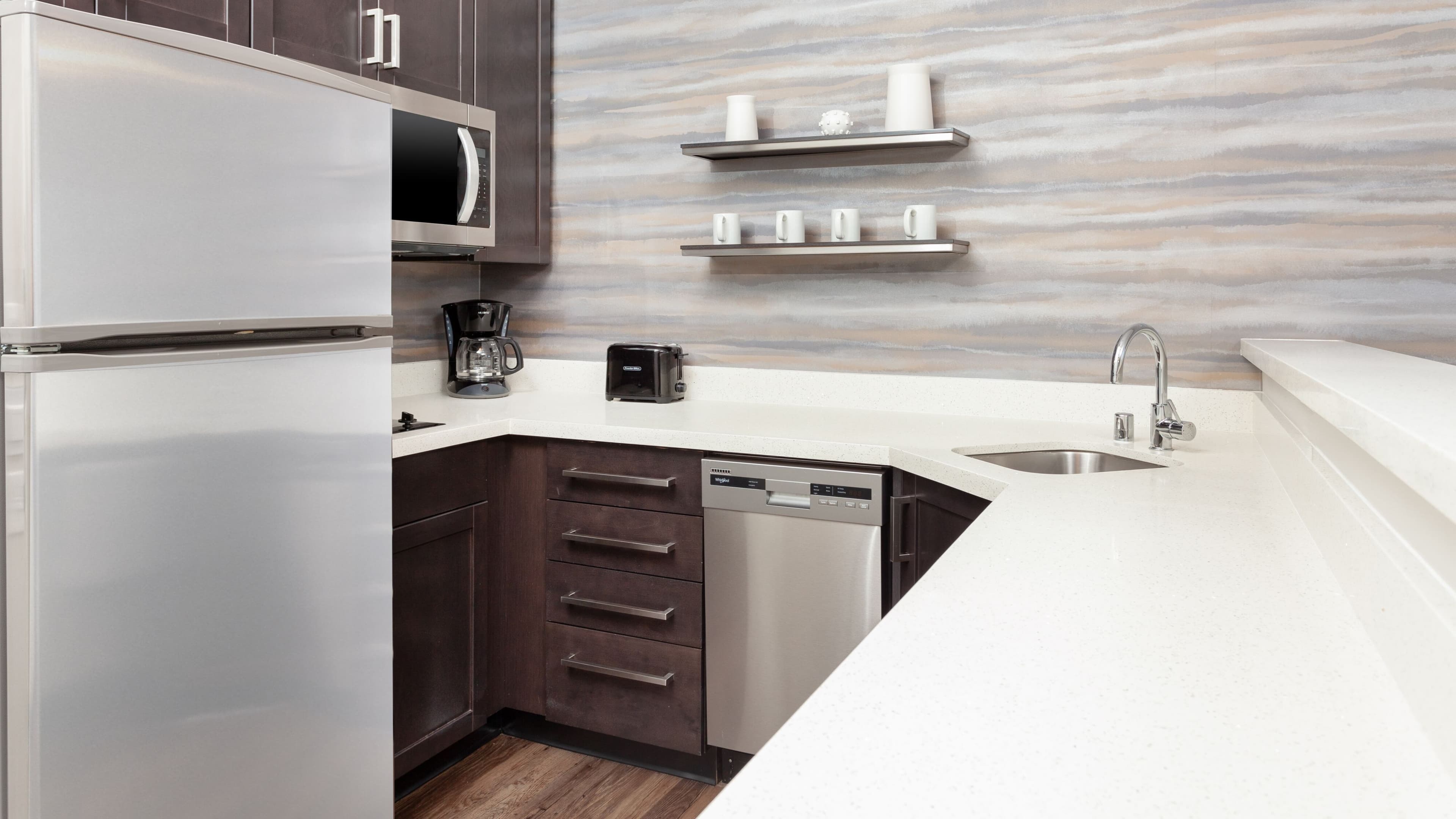 Studio Suite - Image 4