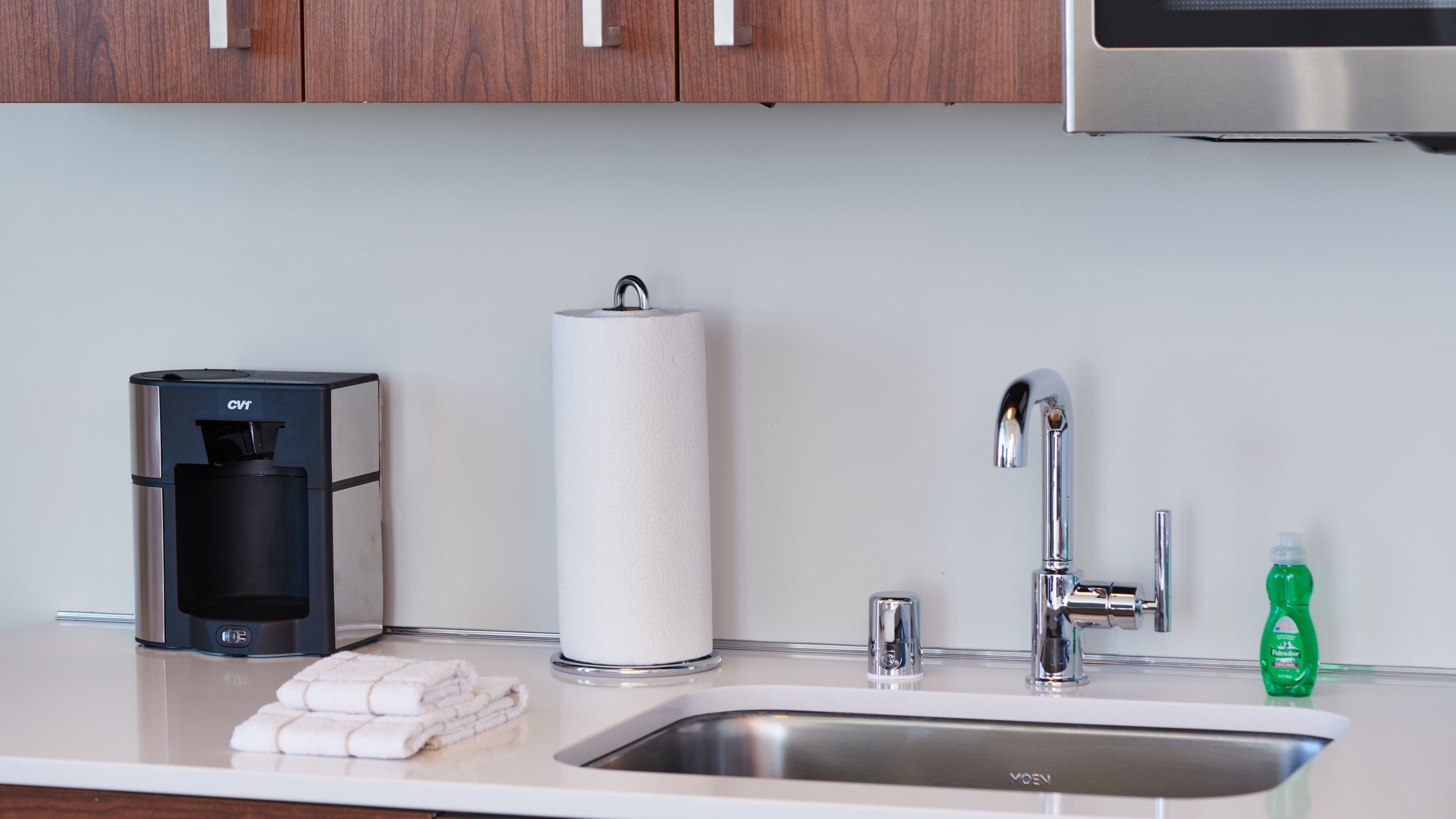 1 Bedroom Suite - Image 5