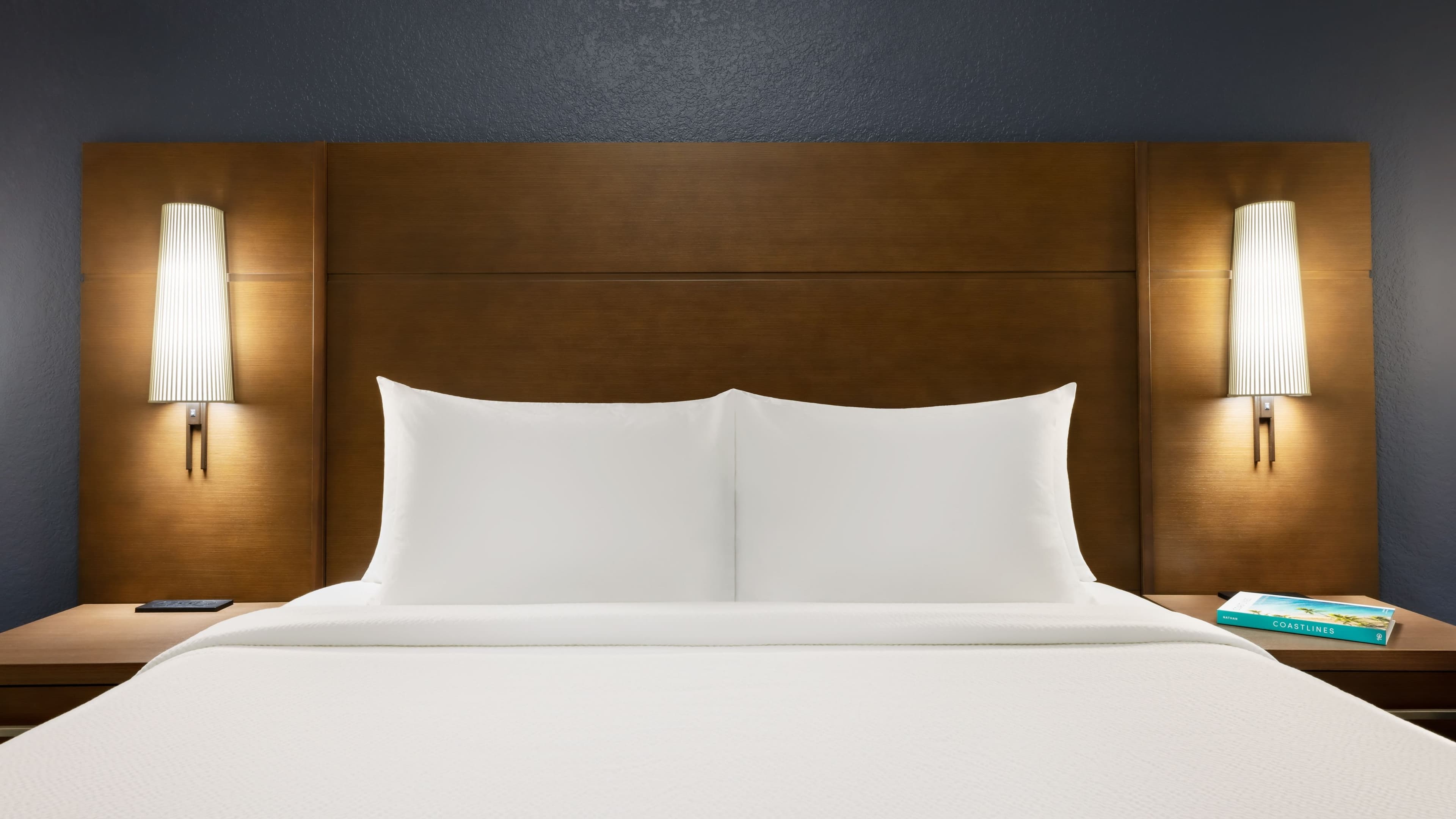 1 Bedroom Suite - Image 2