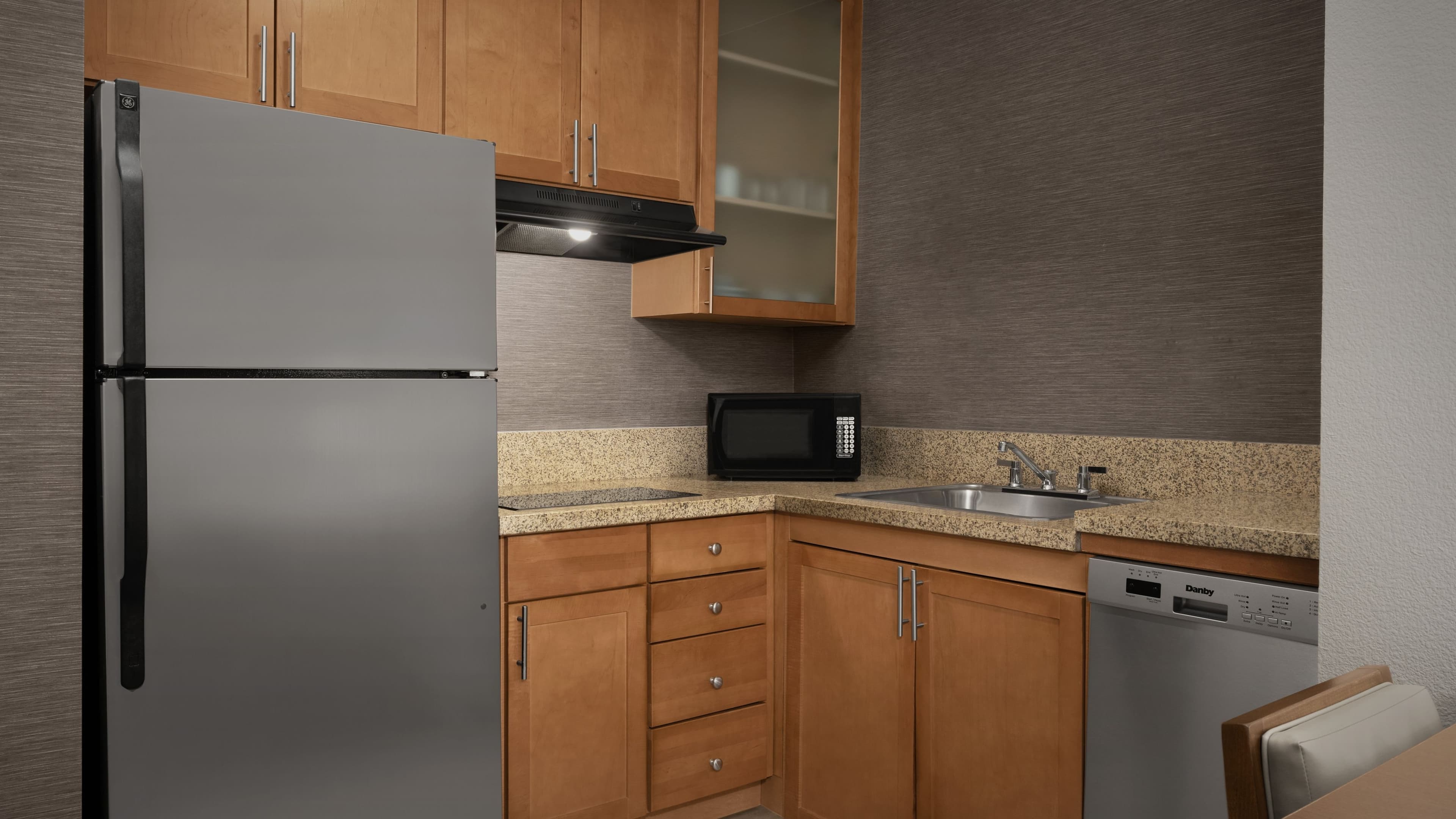 1 Bedroom Suite - Image 7