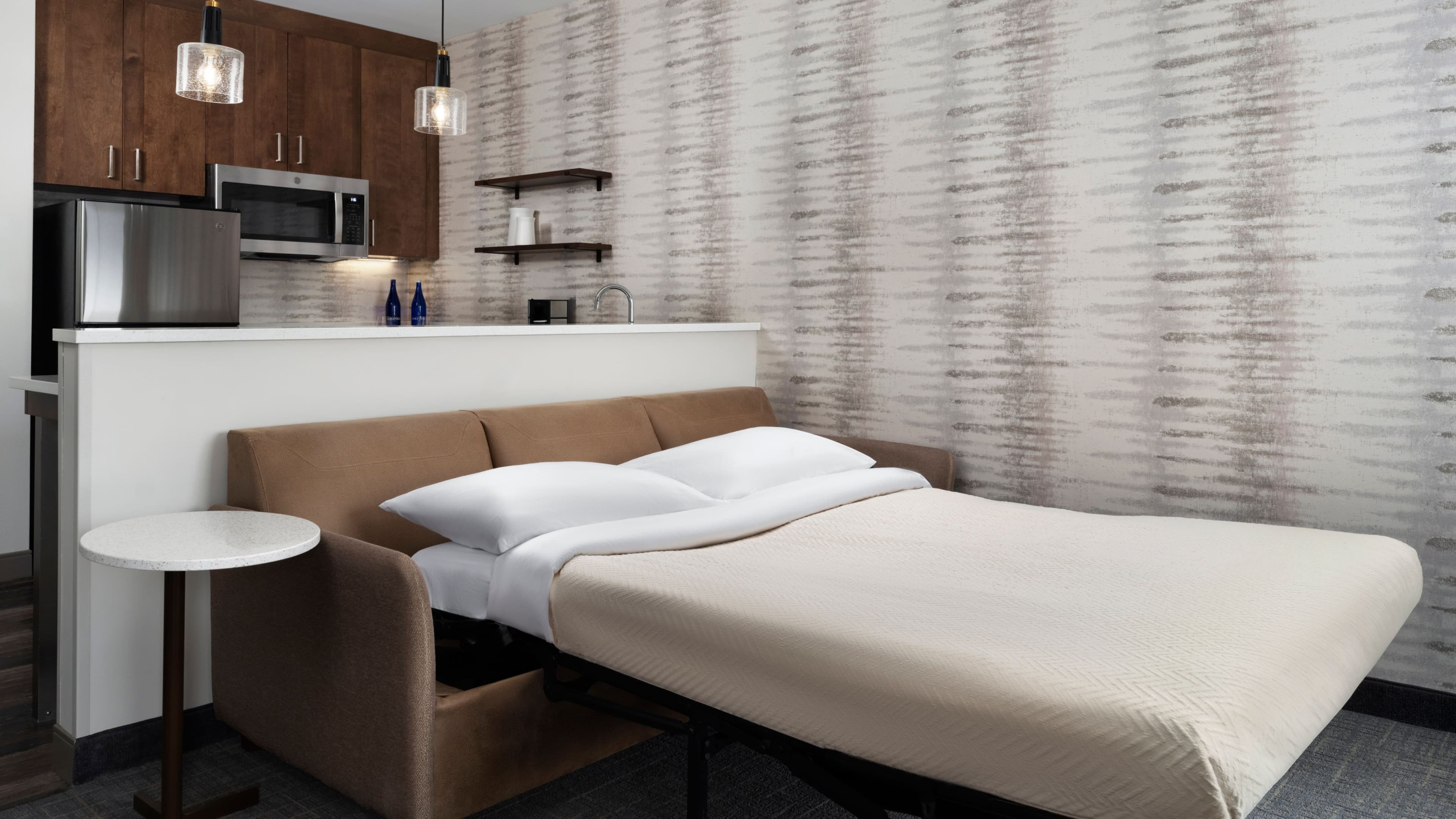 Studio Suite - Image 4