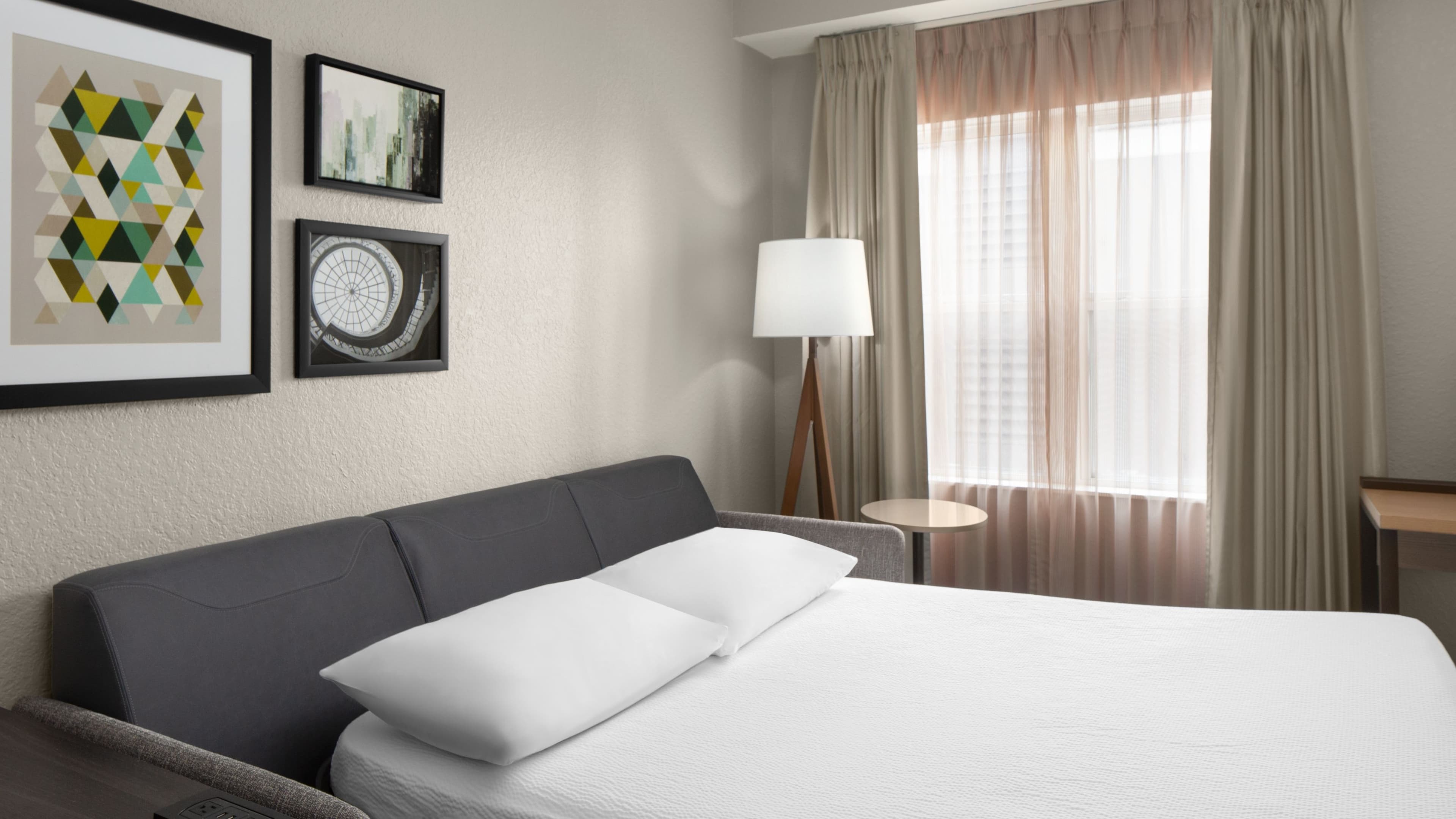 Larger Studio - Image 3