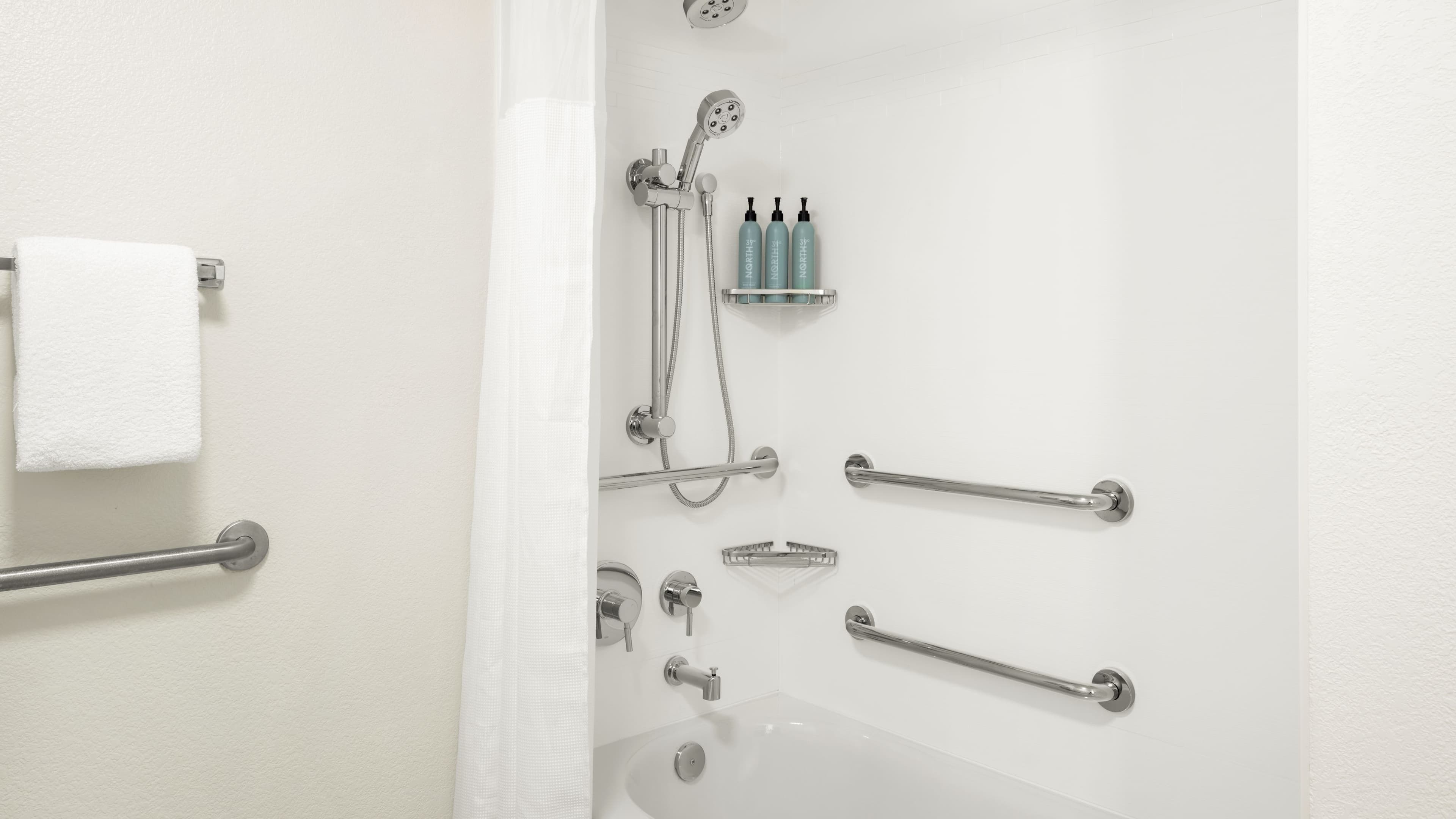 1 Bedroom Suite - Image 6