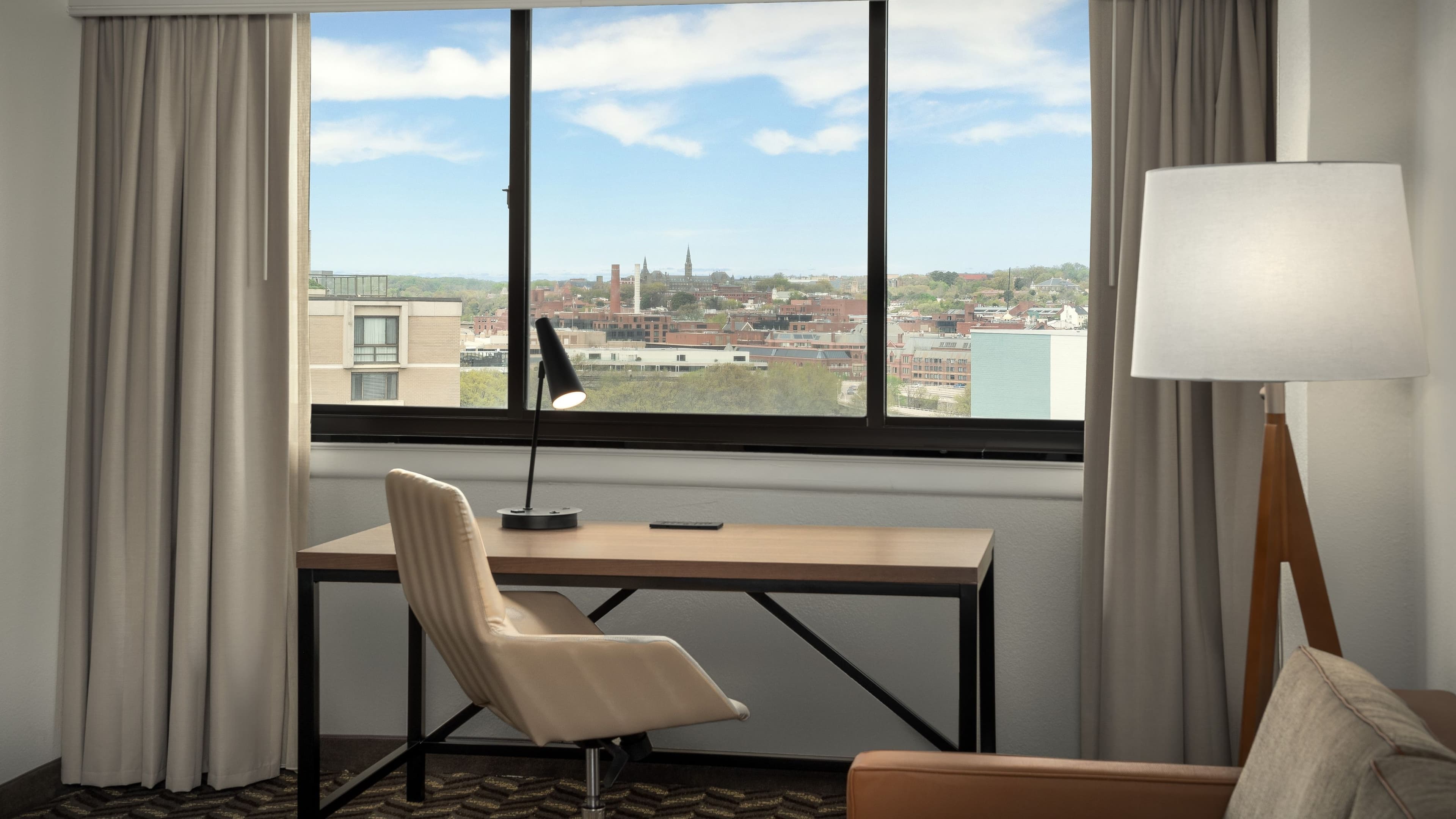 1 Bedroom King Suite - Image 6