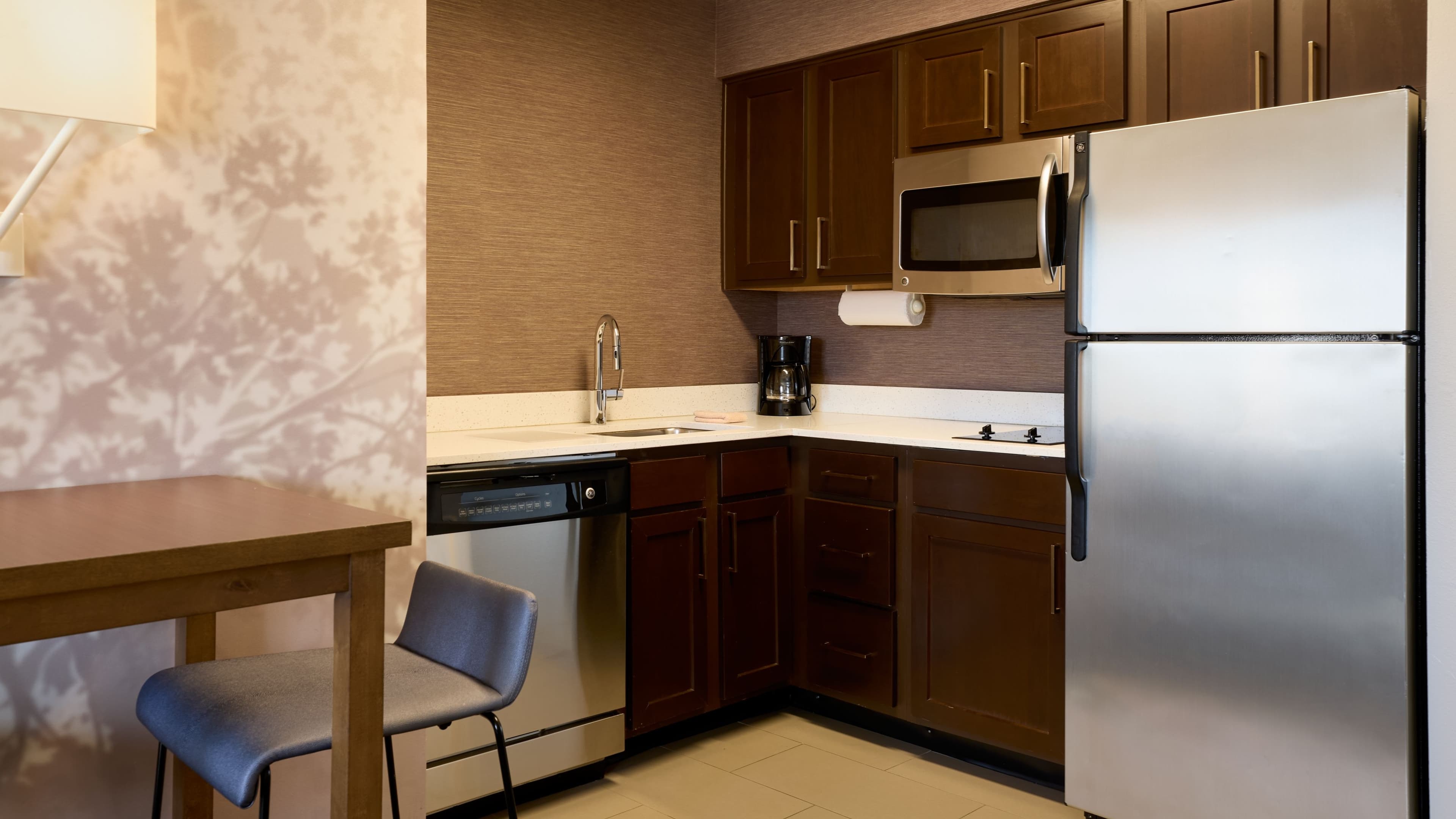 1 Bedroom Suite - Image 6