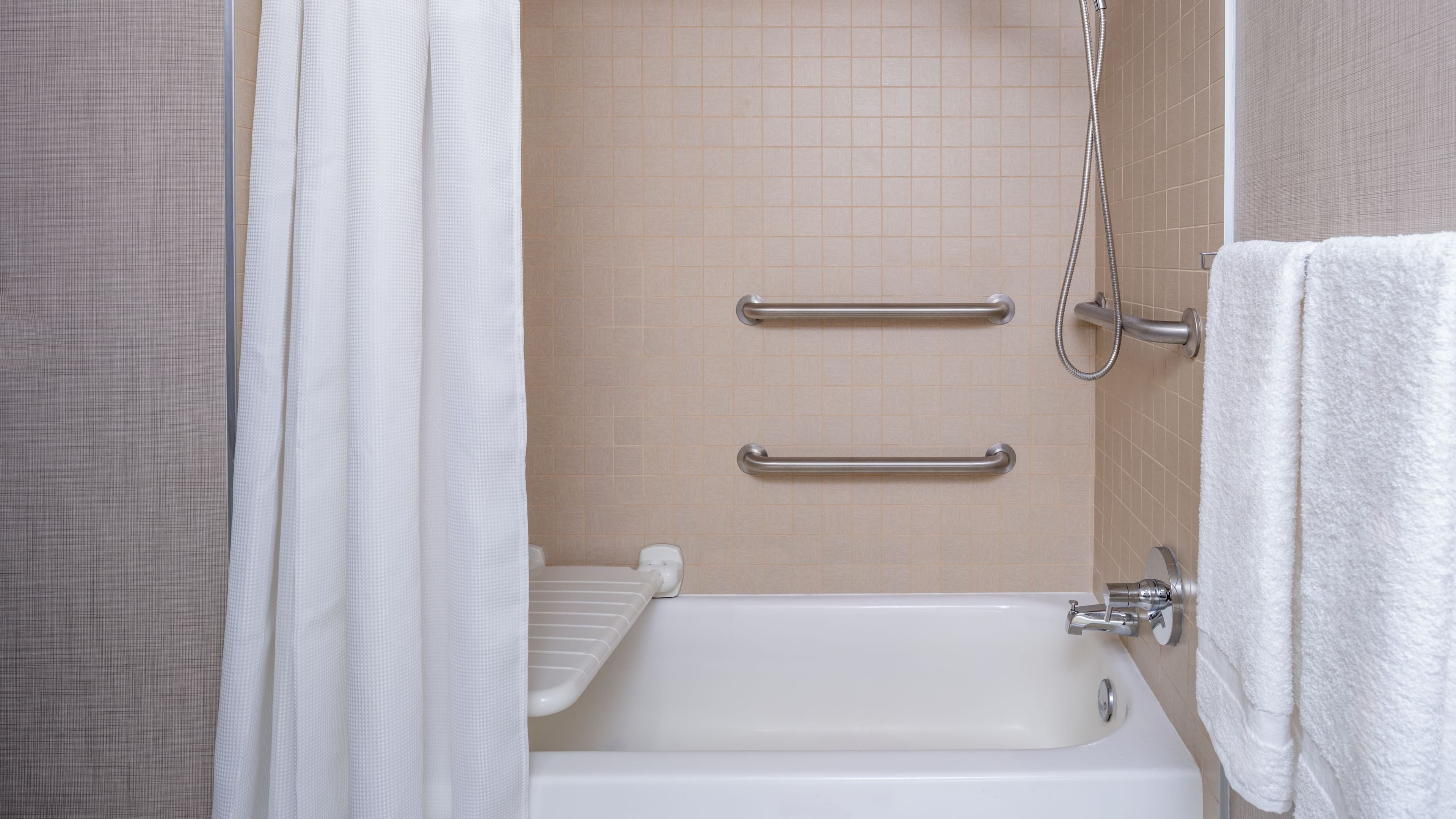 1 Bedroom Suite - Image 8