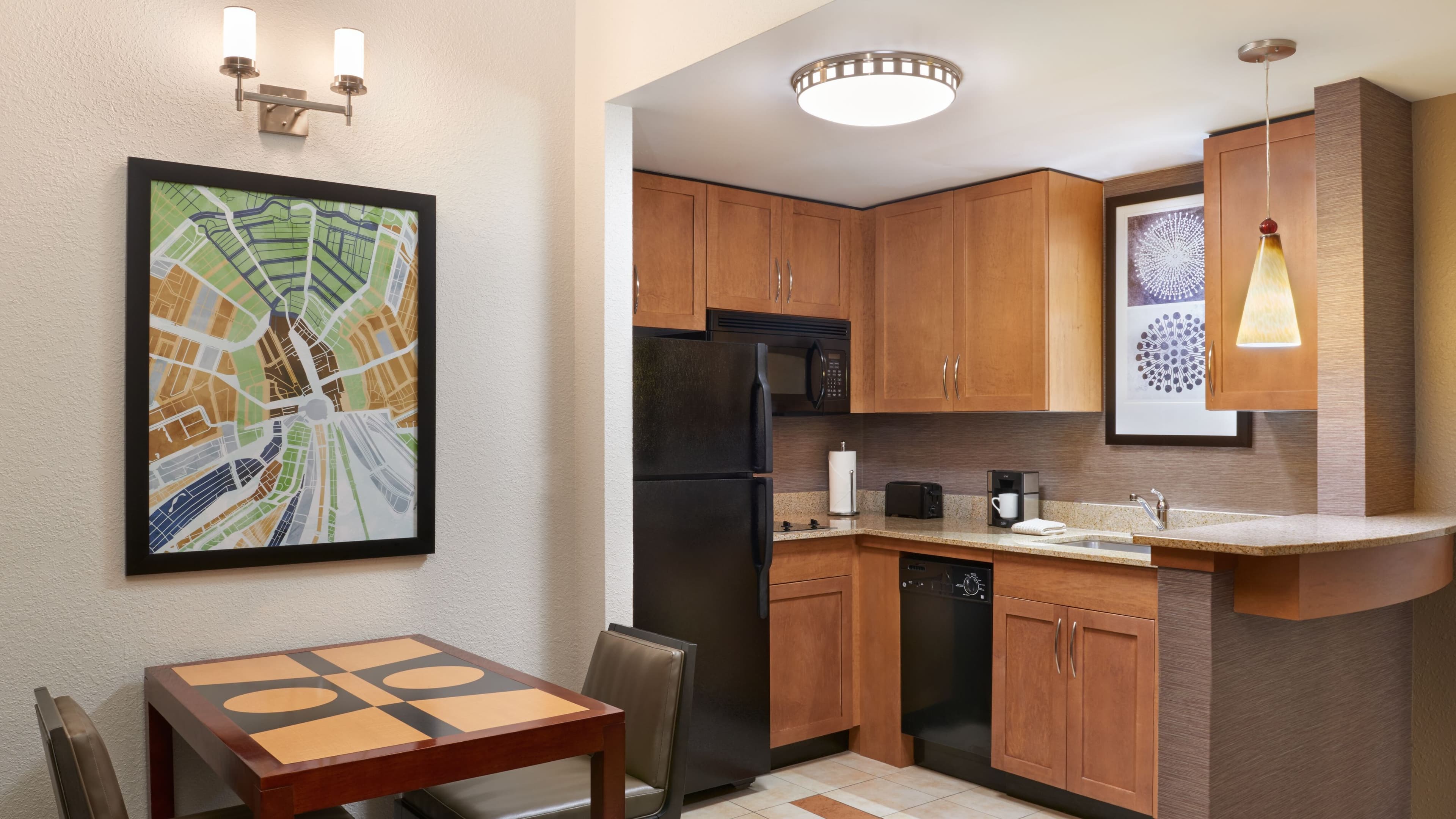 1 Bedroom Suite - Image 3