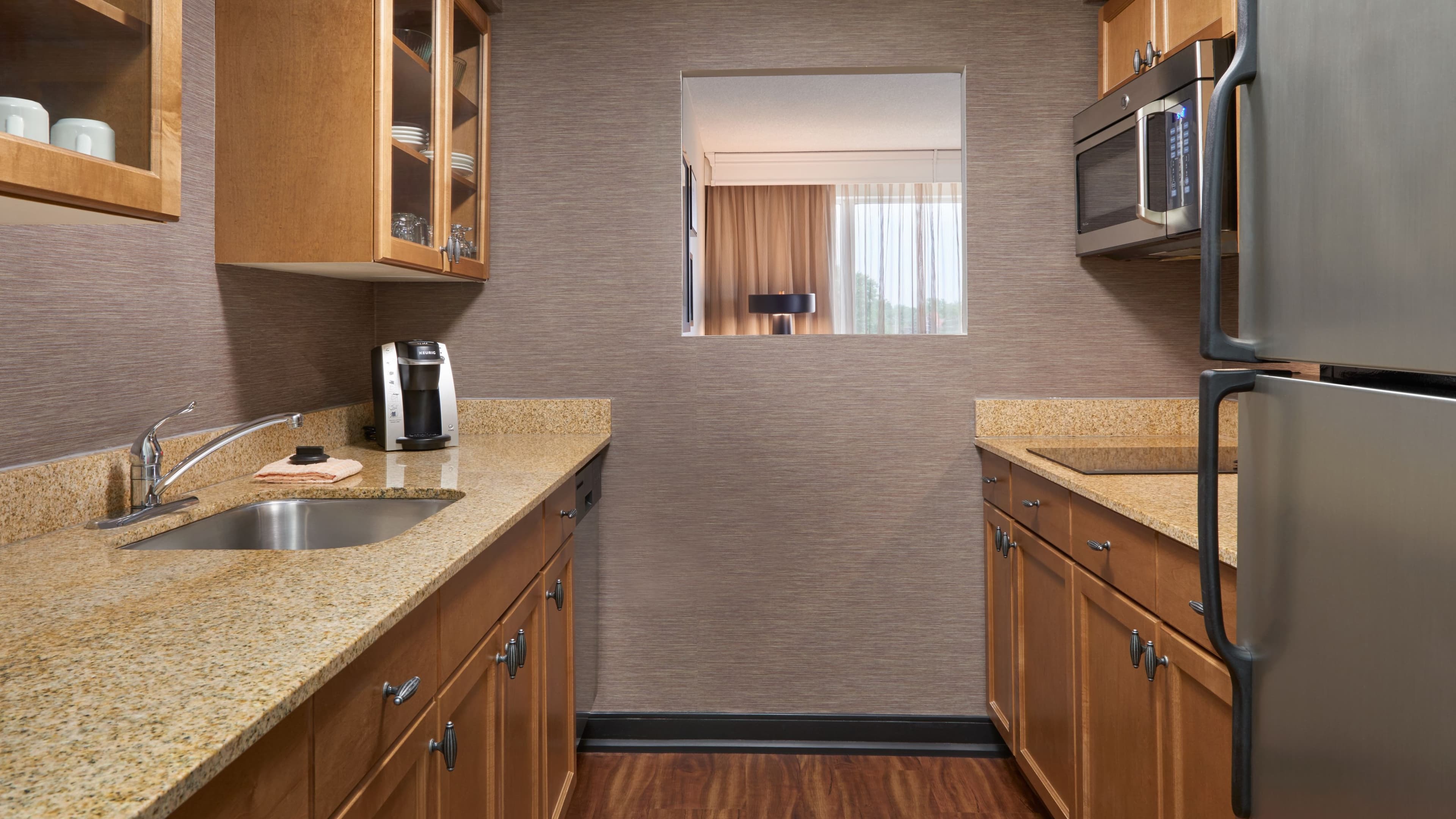 1 Bedroom Suite - Image 2