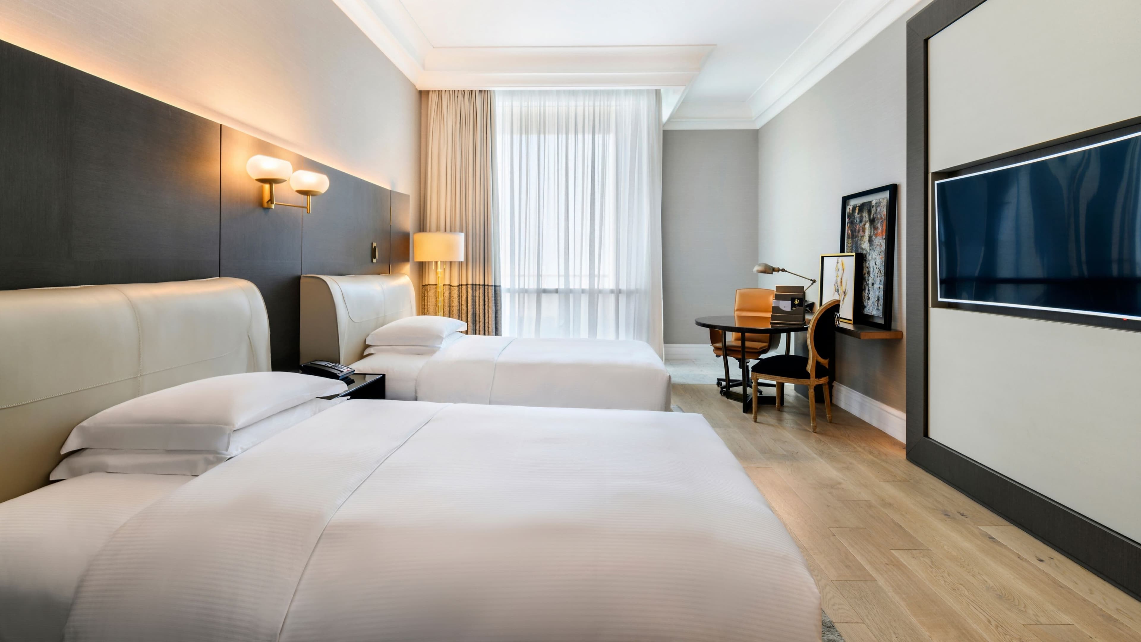 Deluxe Guest room - Image 5