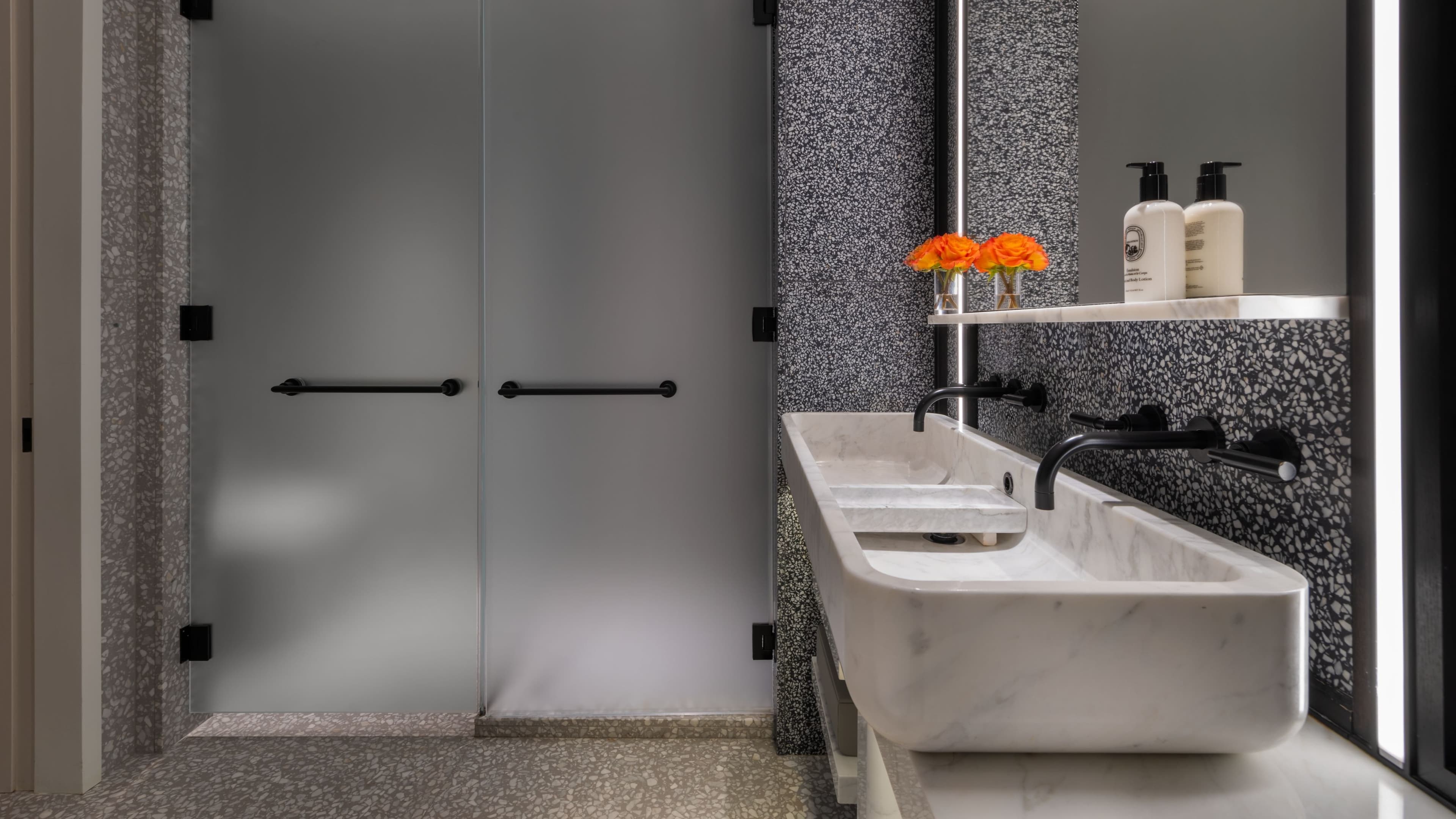 Superior Room - Image 5