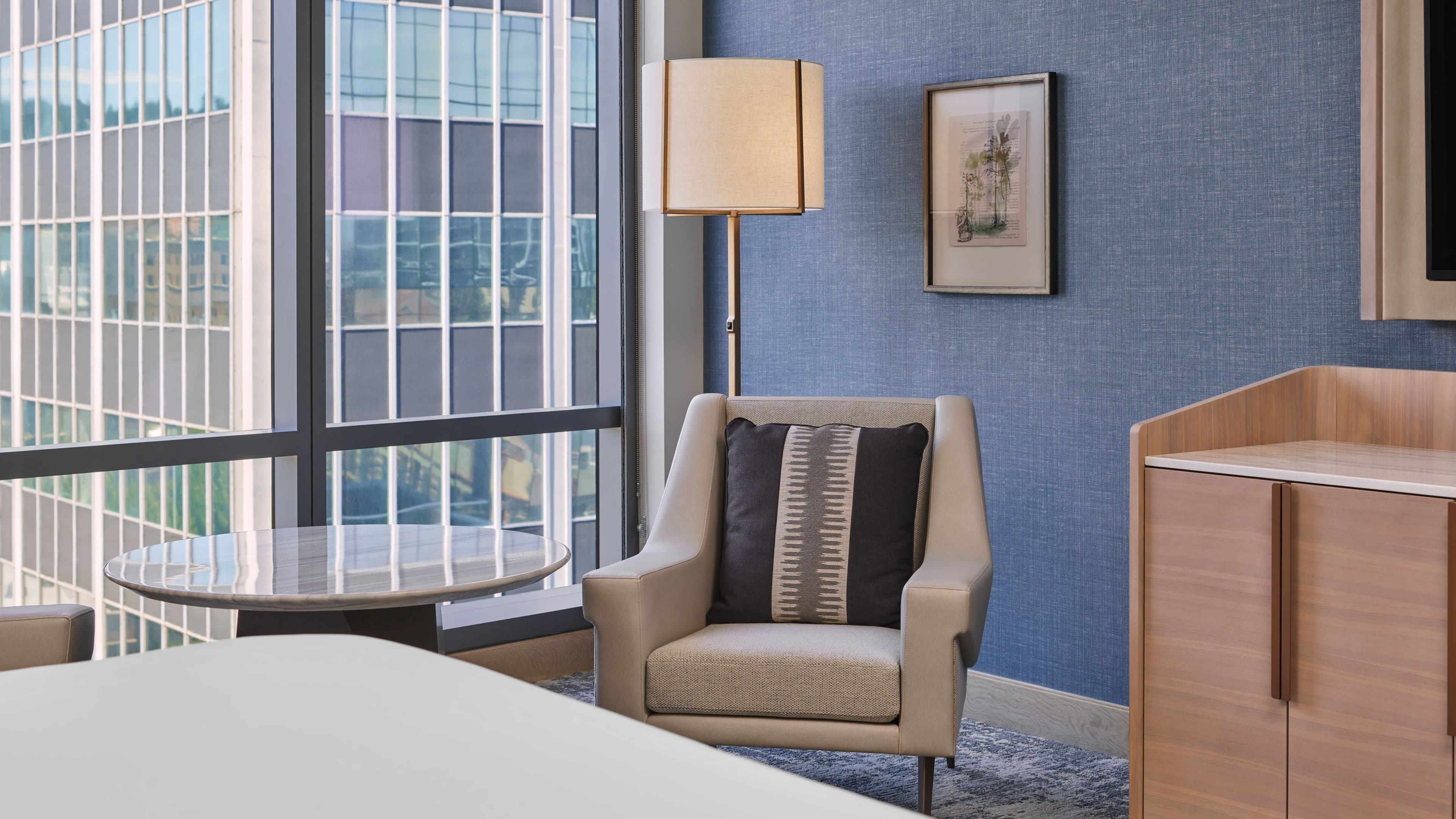 Deluxe Guest room - Image 3