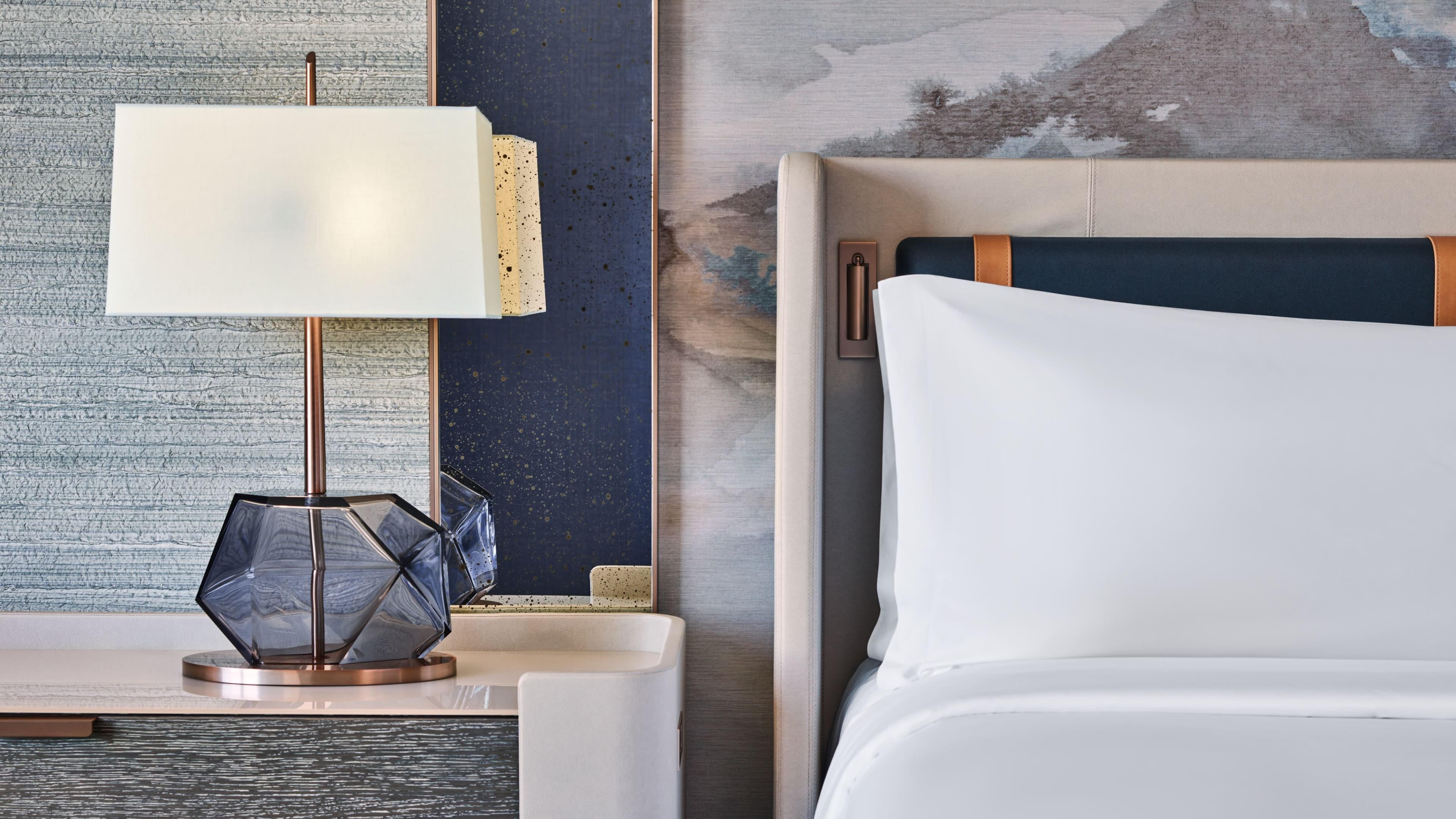 Deluxe Guest room - Image 2