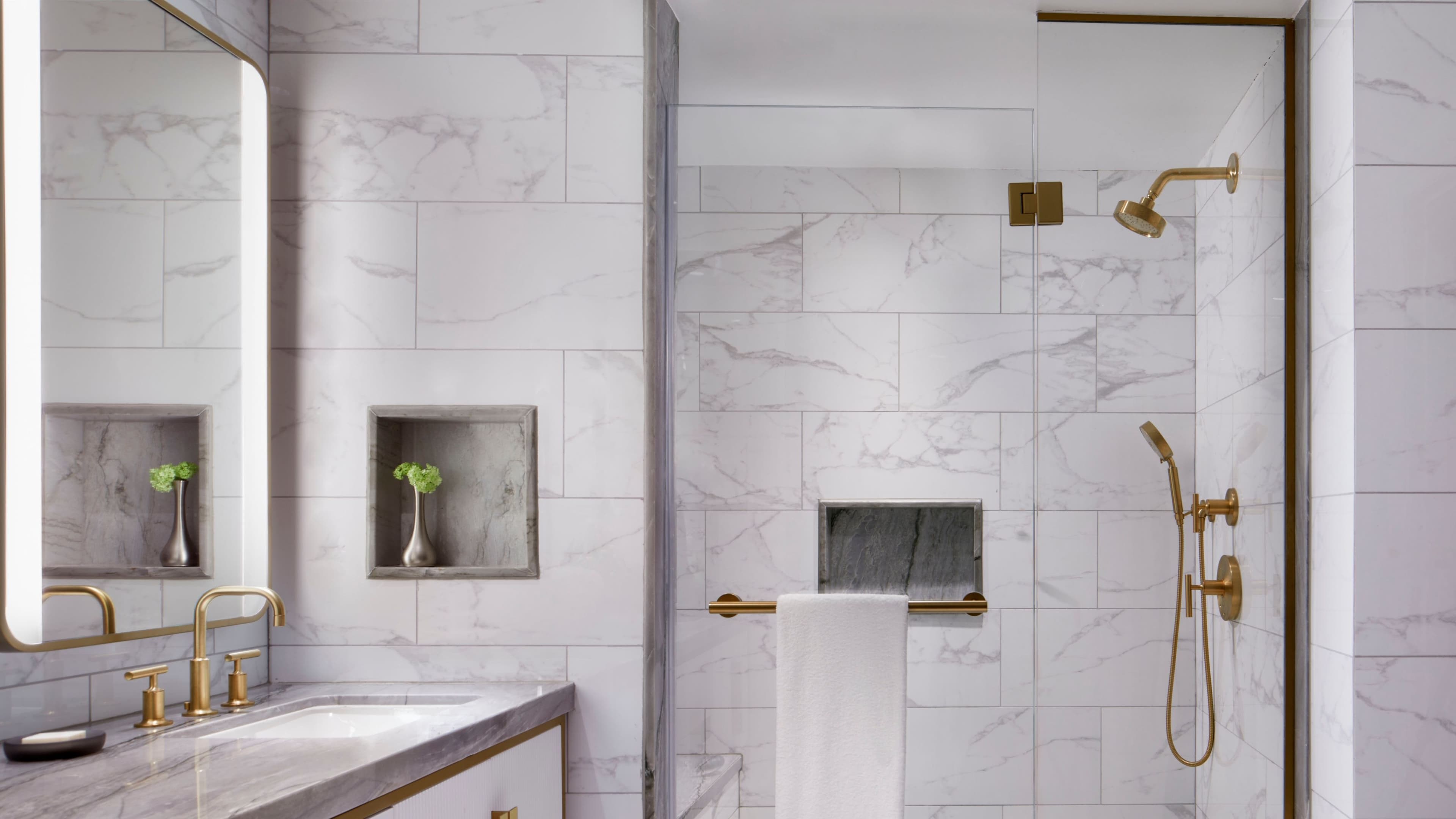 Coastal View - Image 4