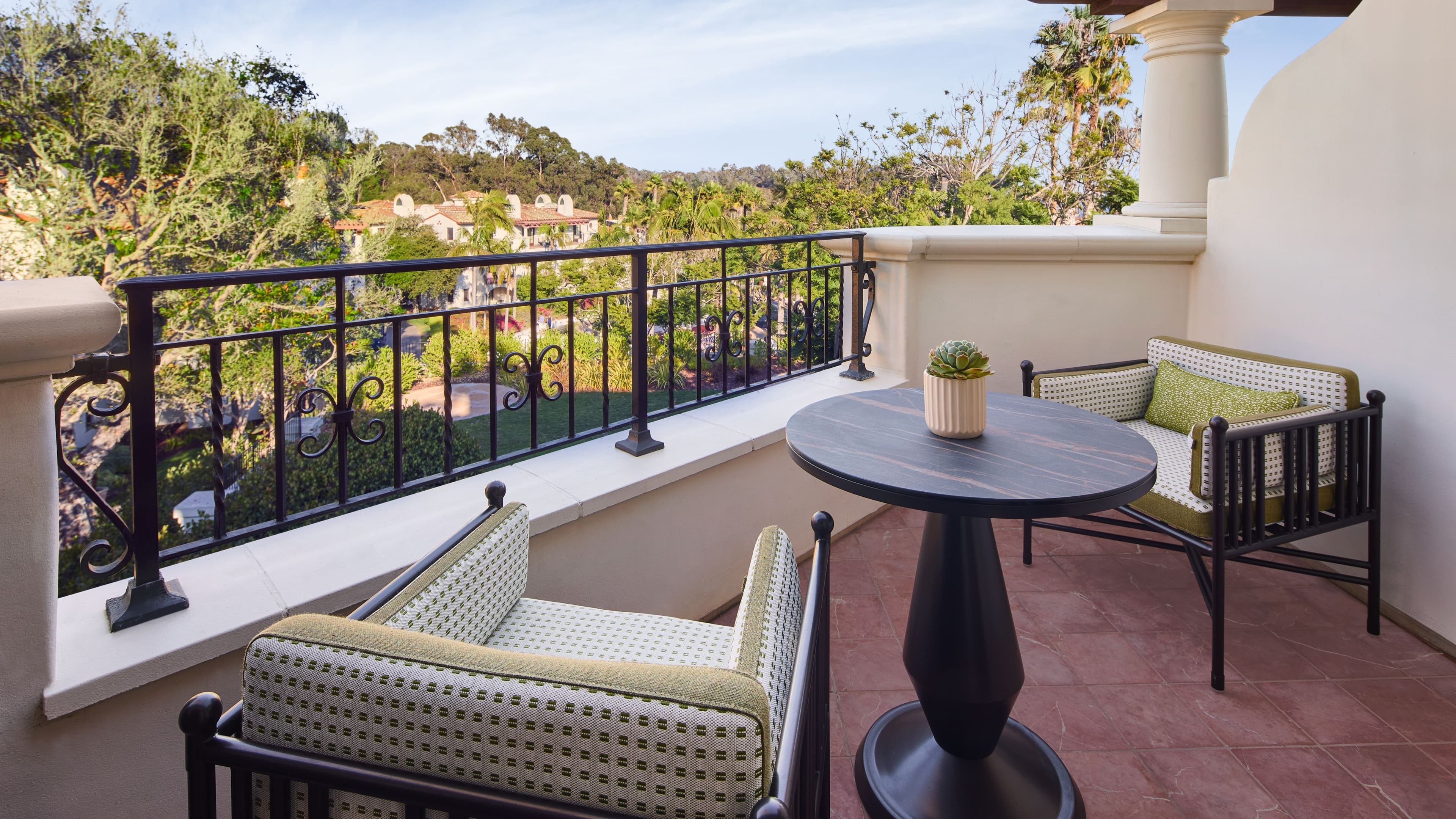 Resort View Guest Room - Image 4