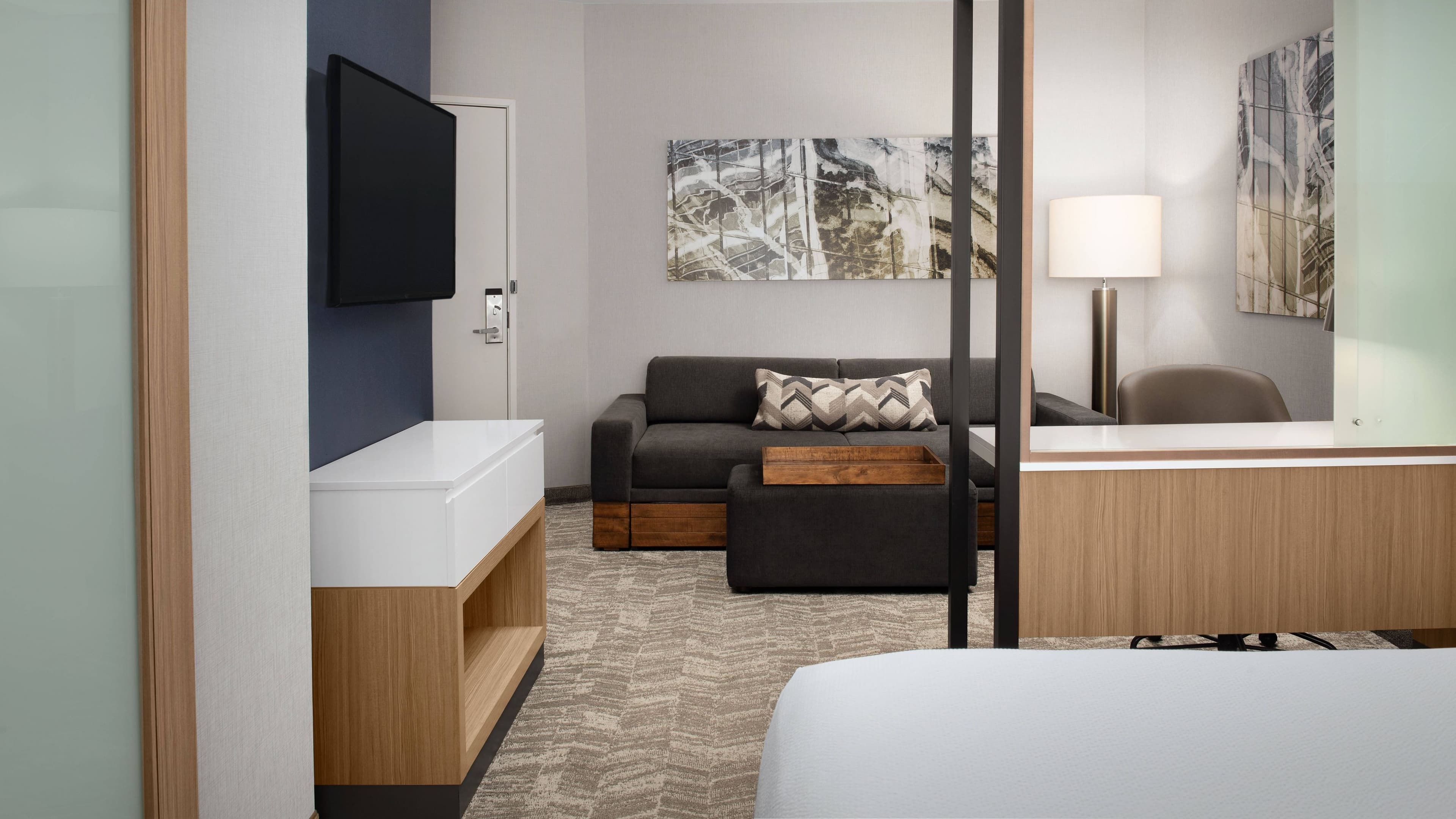 Studio Suite - Image 15