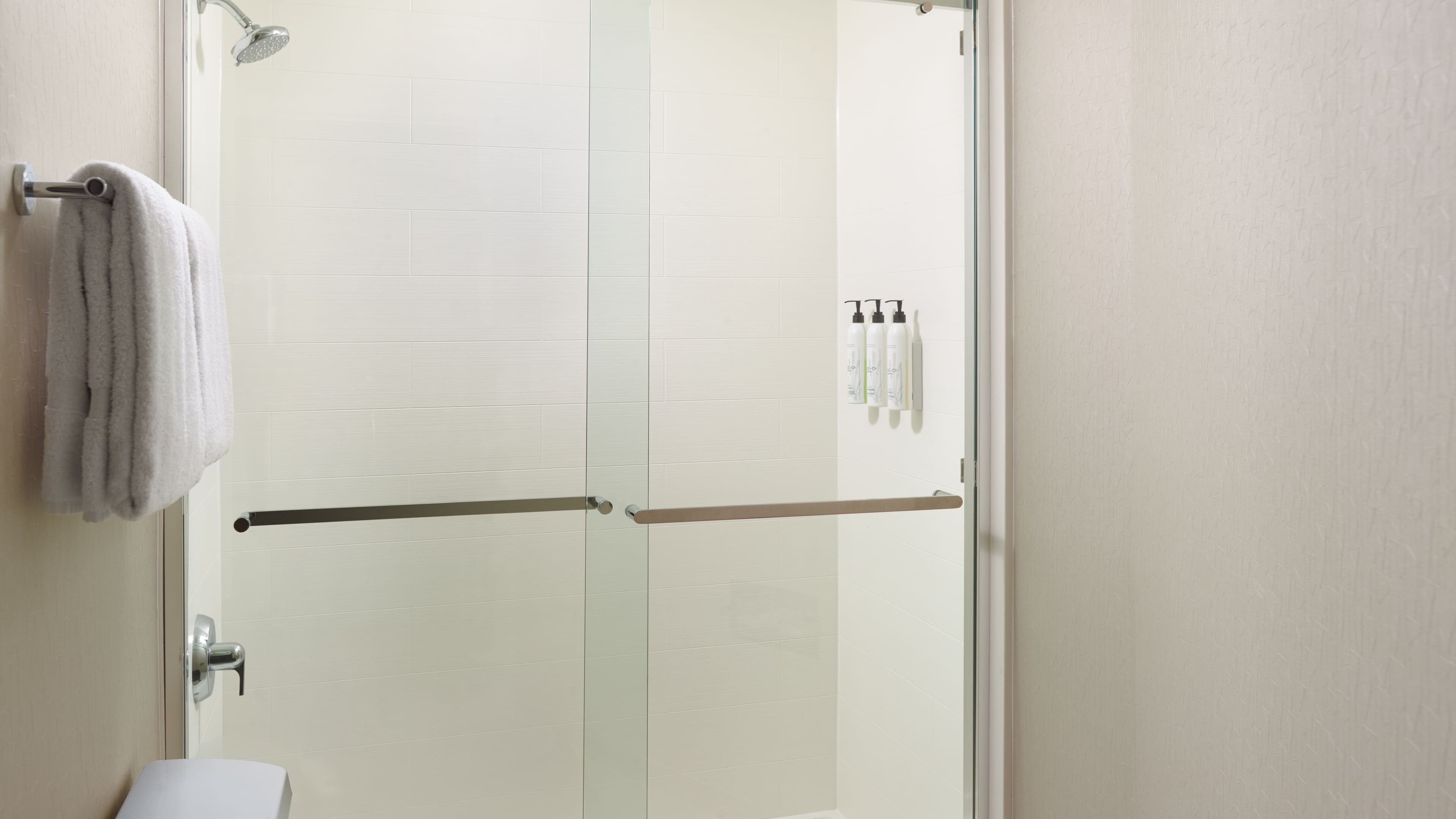 Two Double Studio Suite - Image 10