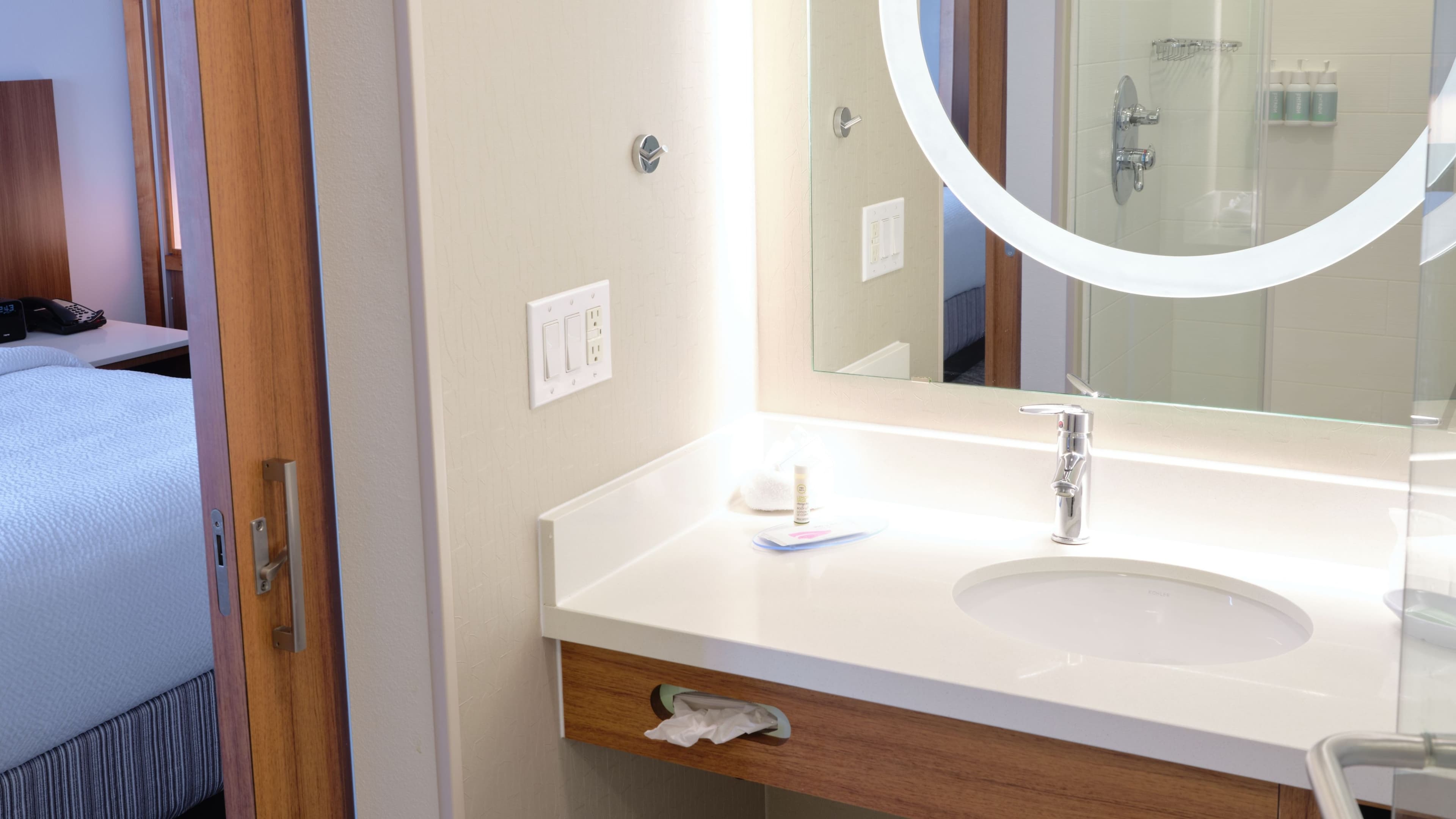 King Suite - Image 3