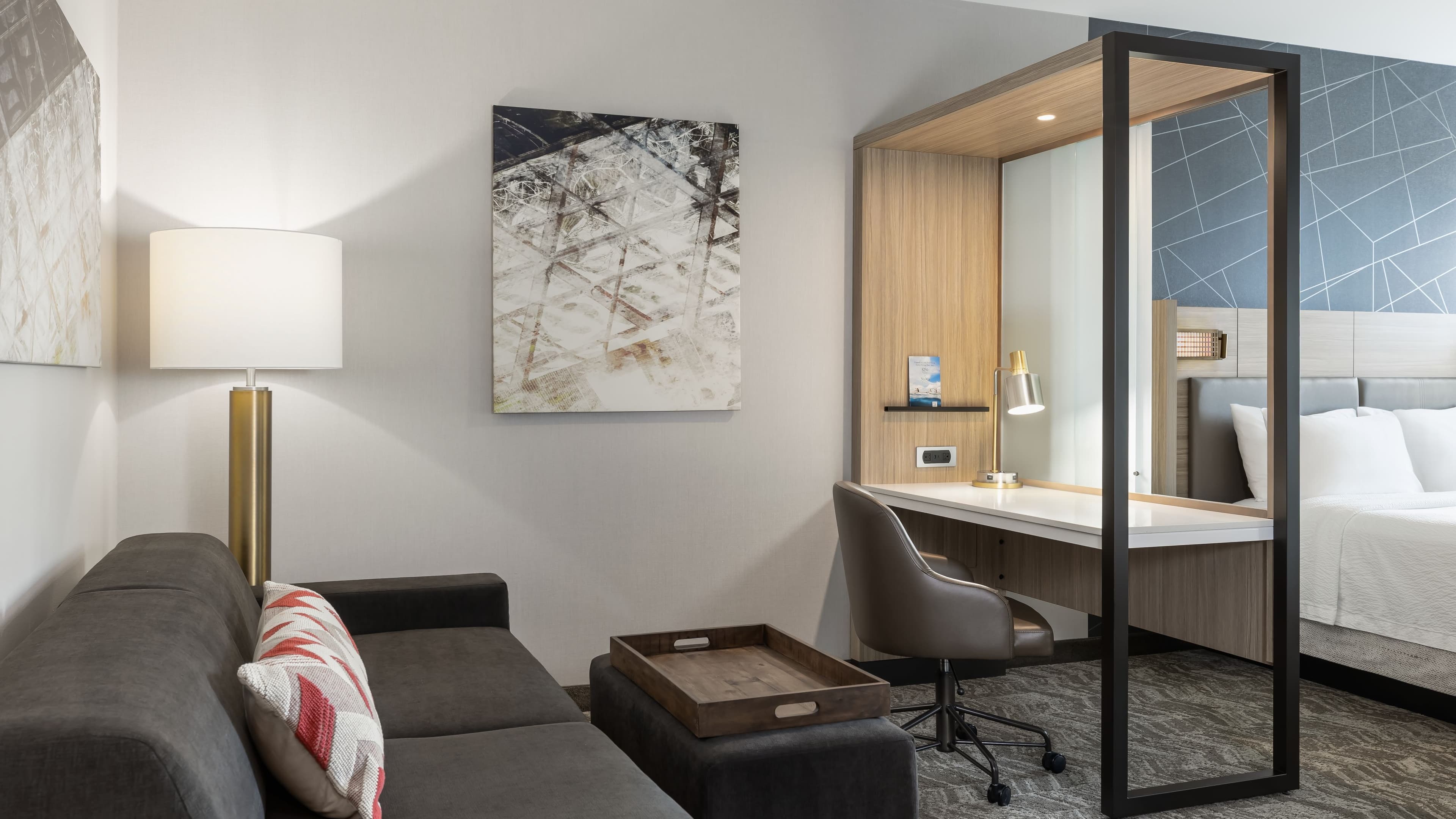 Studio Suite - Image 1