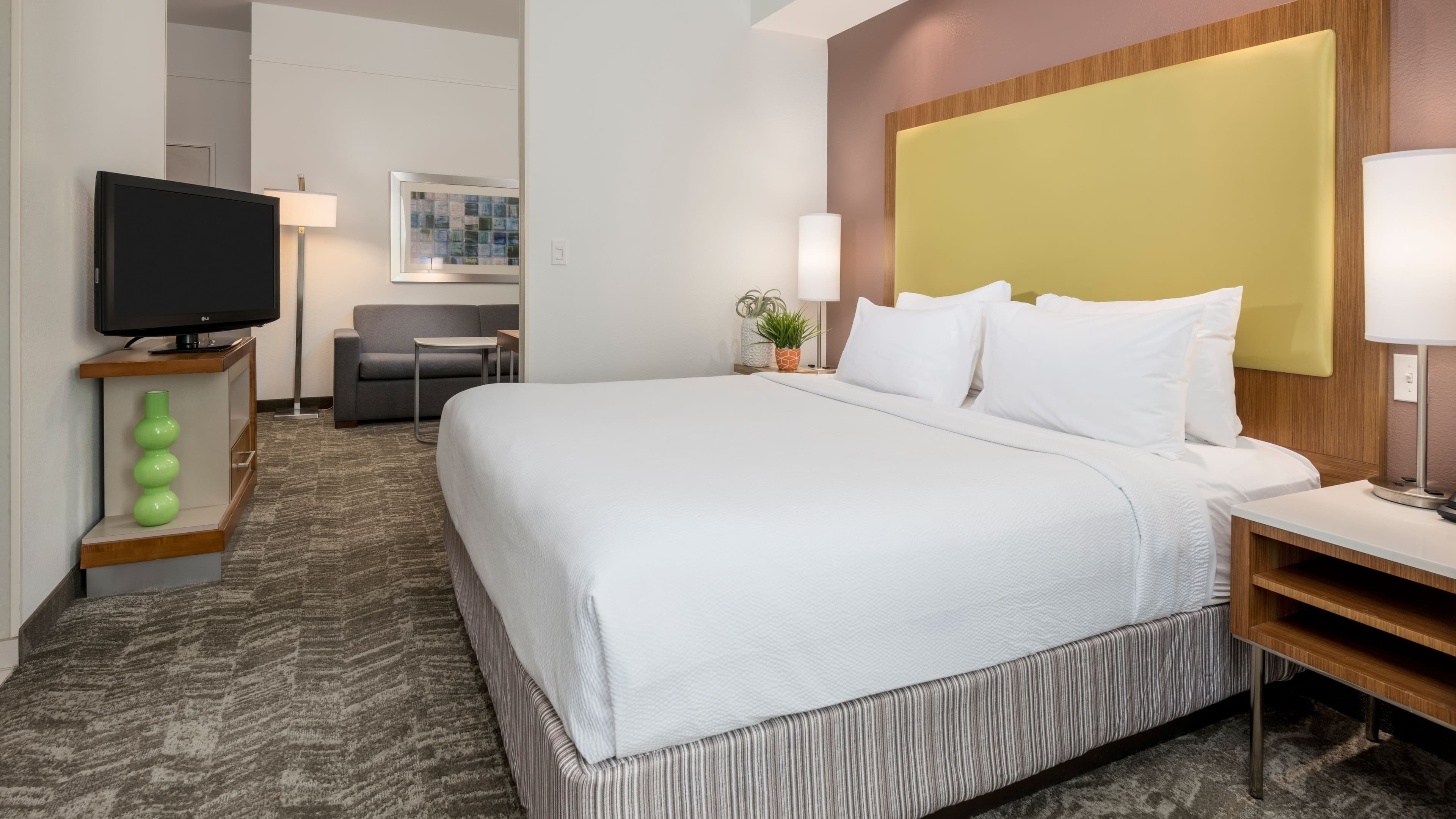 King Suite - Image 2