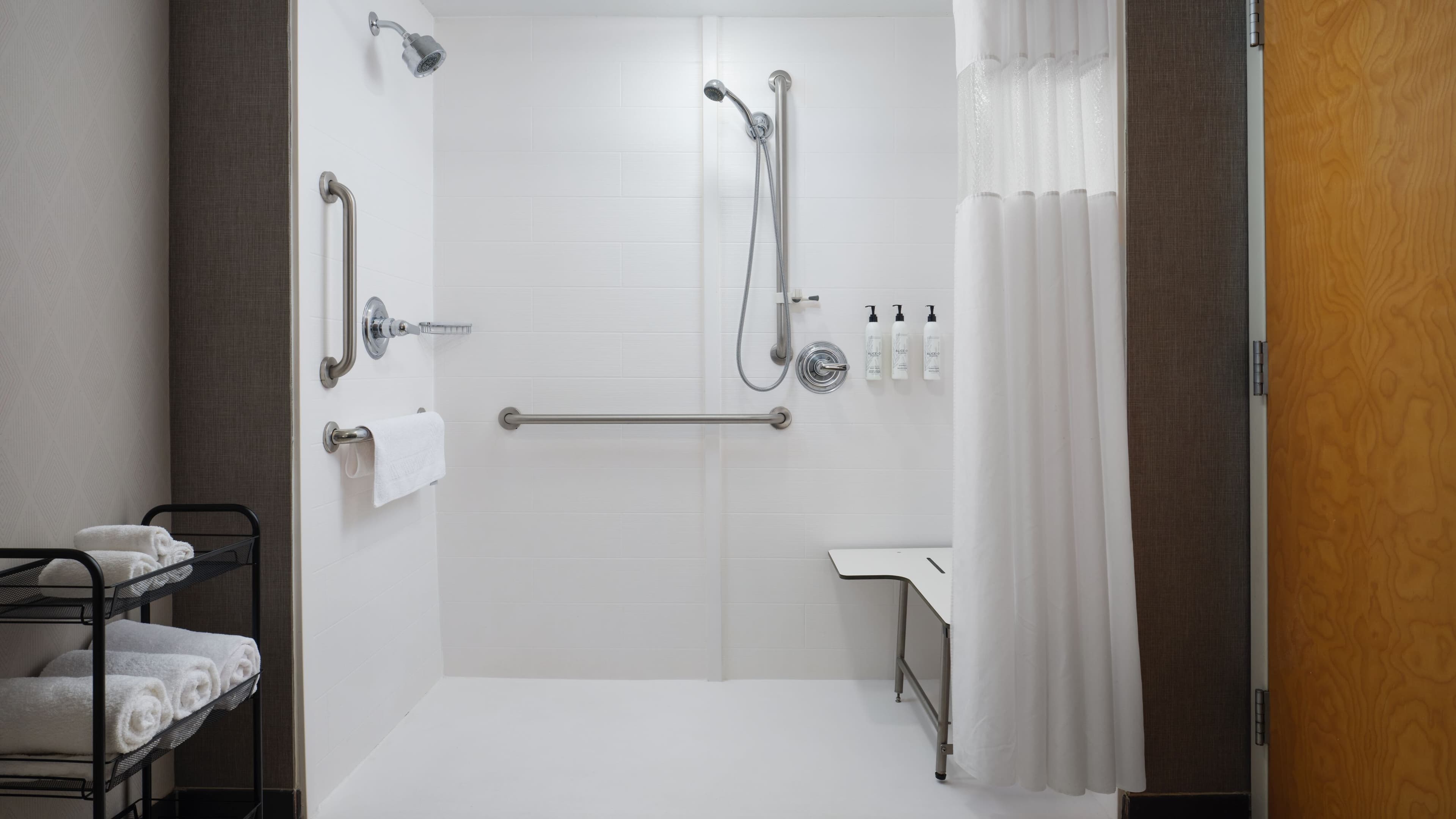 Two Queen Studio Suite - Image 8