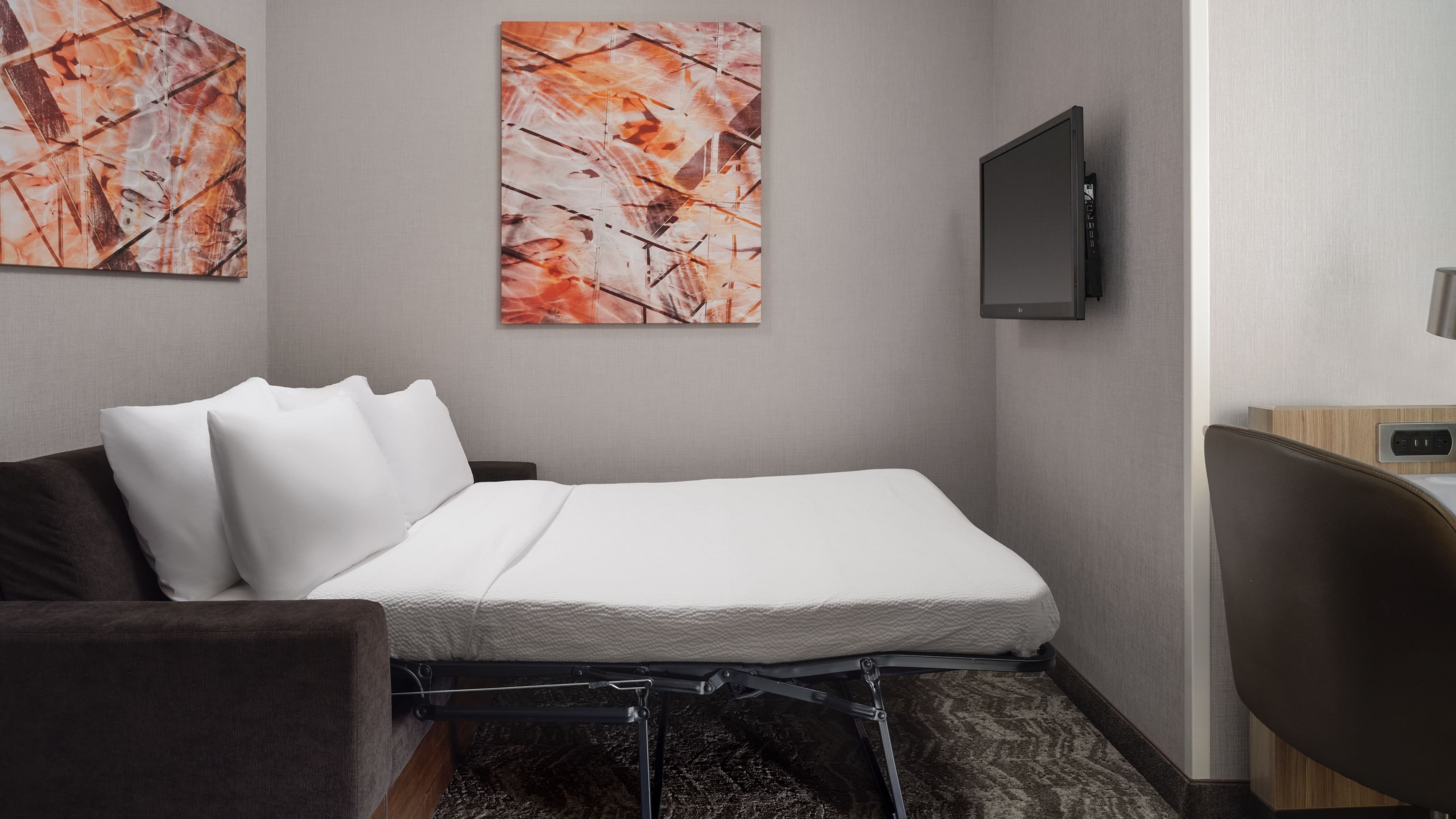 Two Queen Studio Suite - Image 4