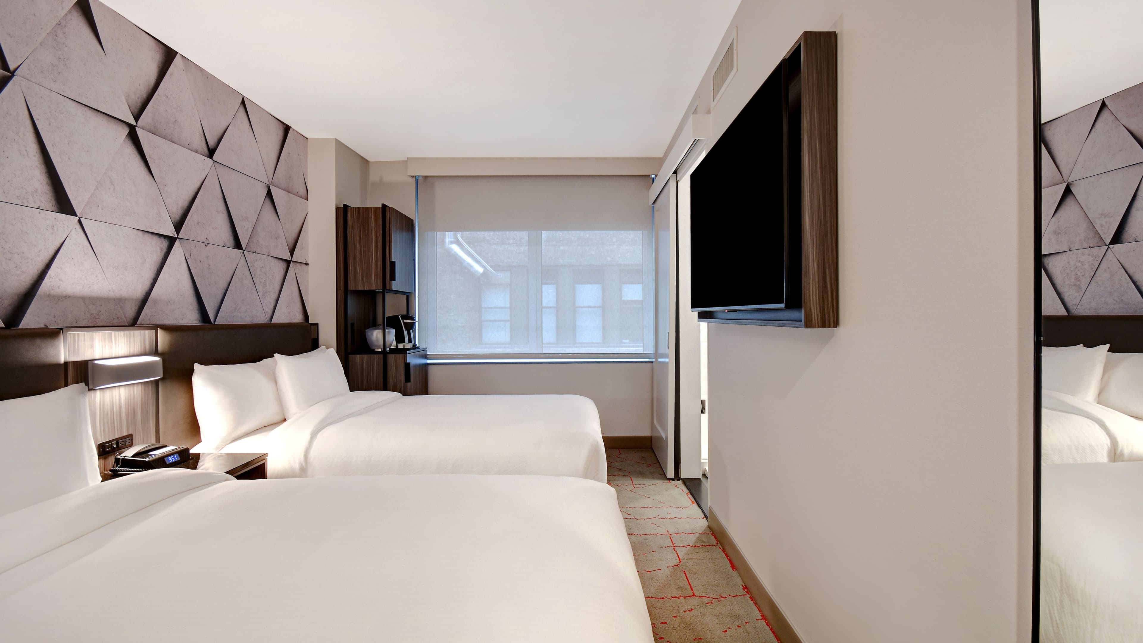 Studio Double - Image 3