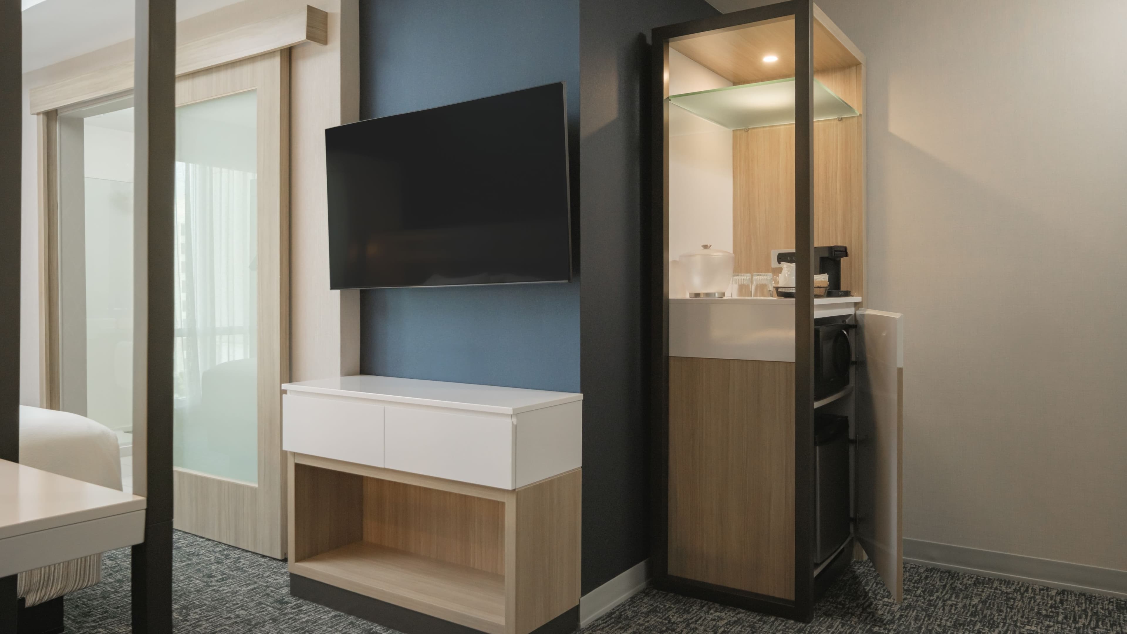 King Suite - Image 5