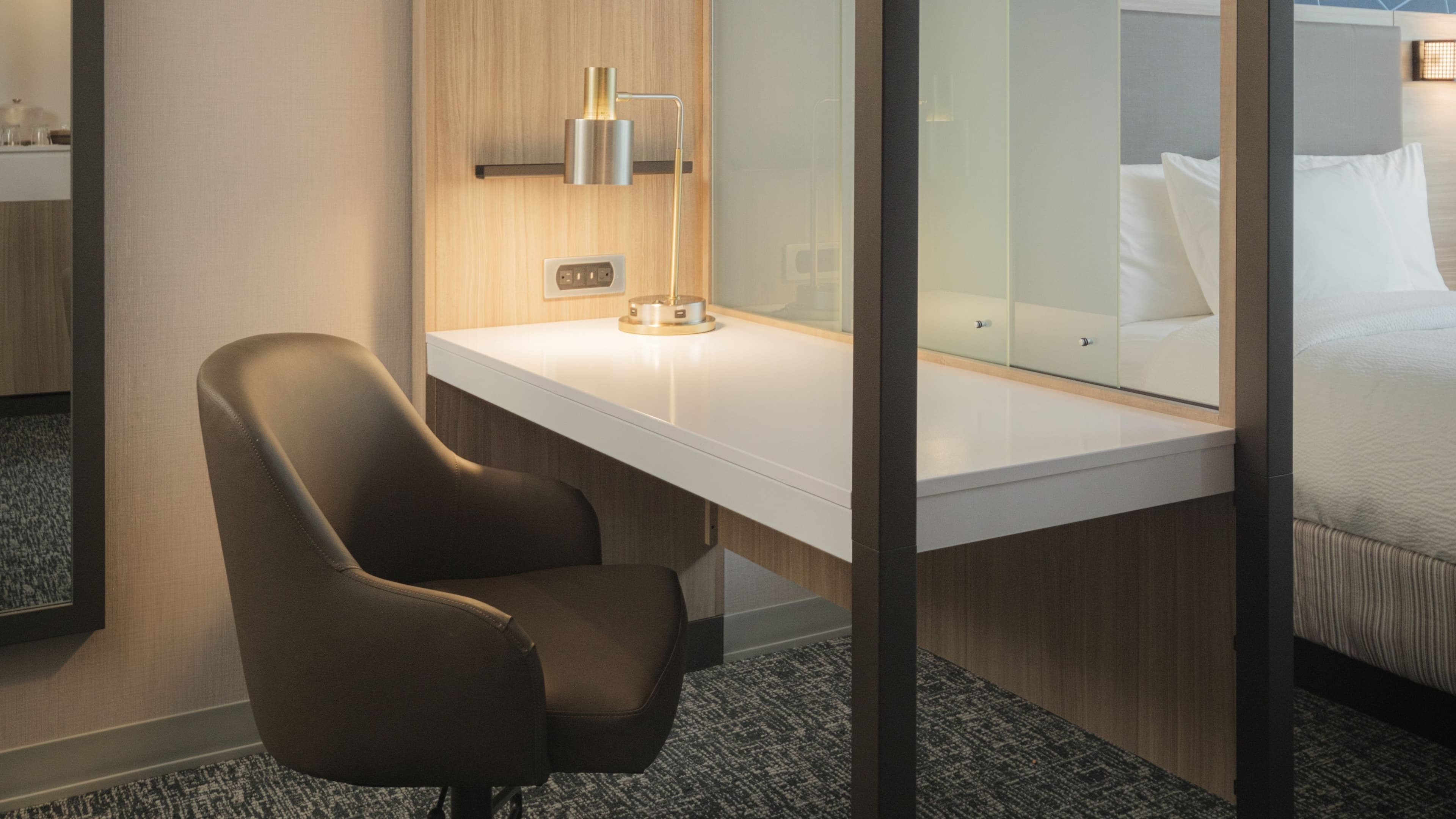 King Suite - Image 4